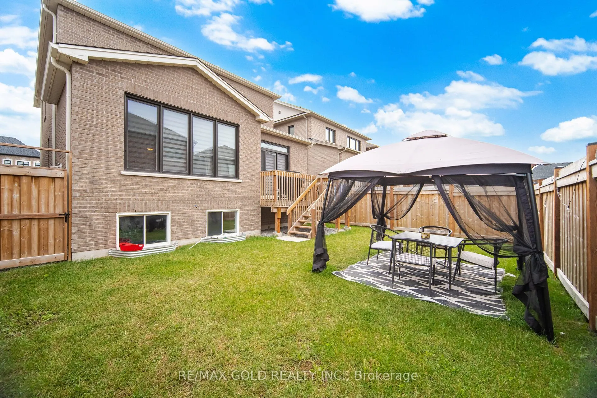 426 Coronation Road