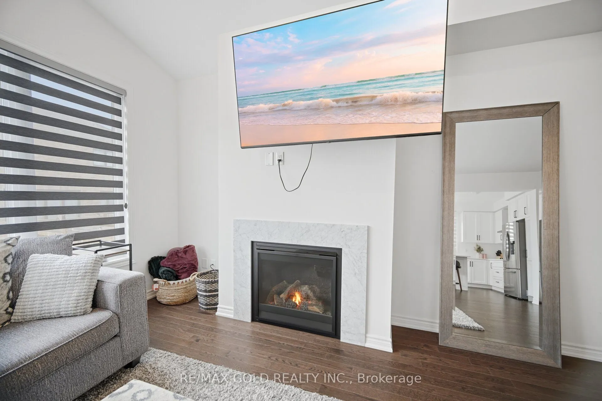 426 Coronation Road