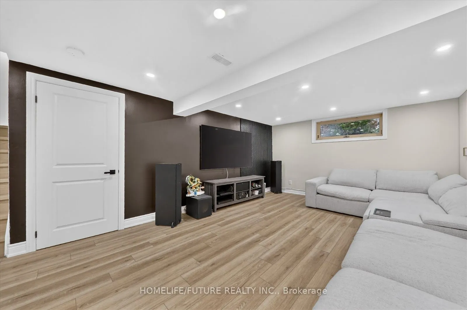 7 Toms Court