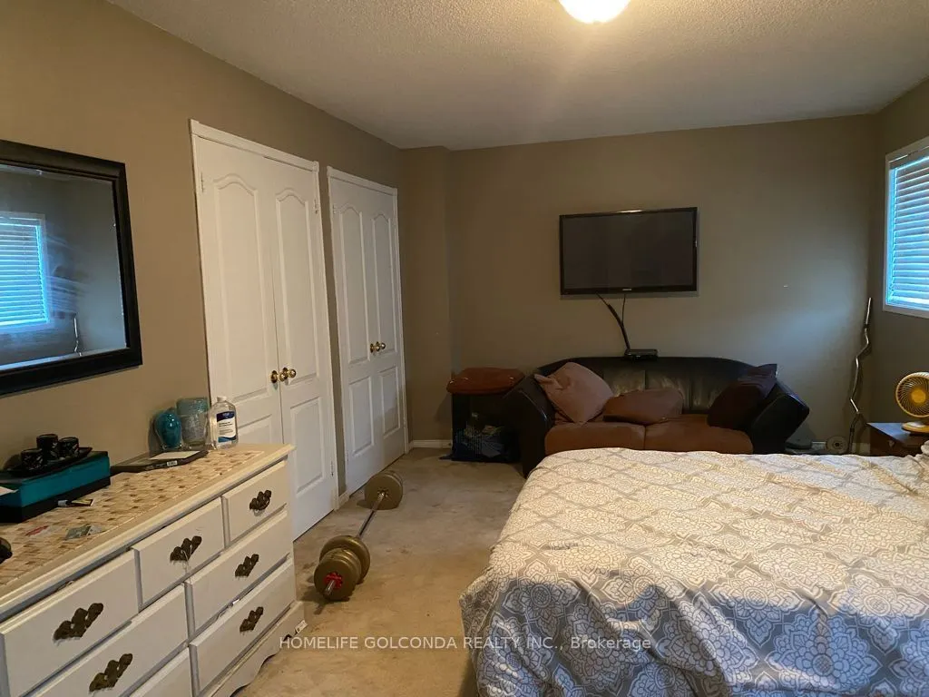 17 Hartrick Place