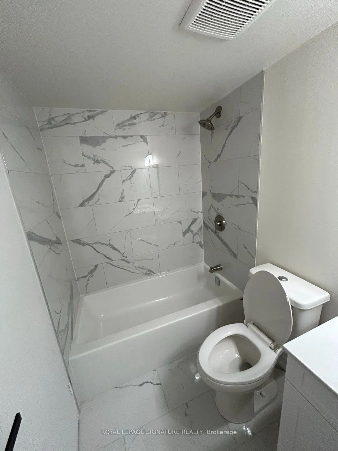 100 Wingarden Court #1711
