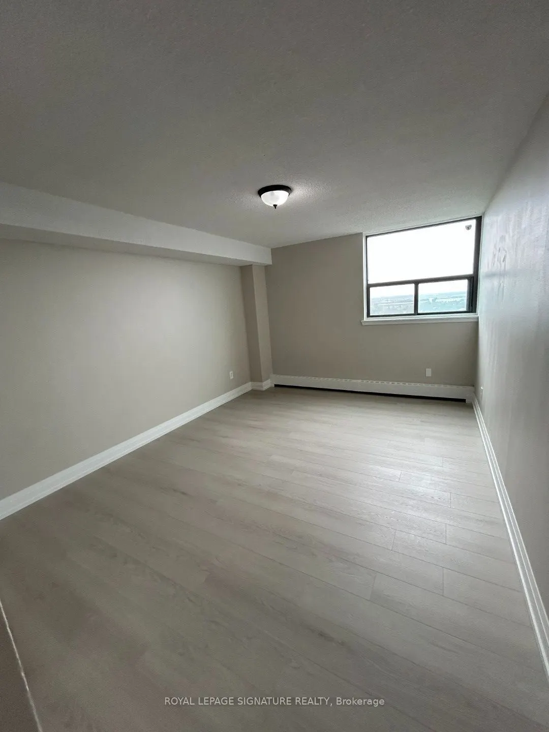 100 Wingarden Court #1711