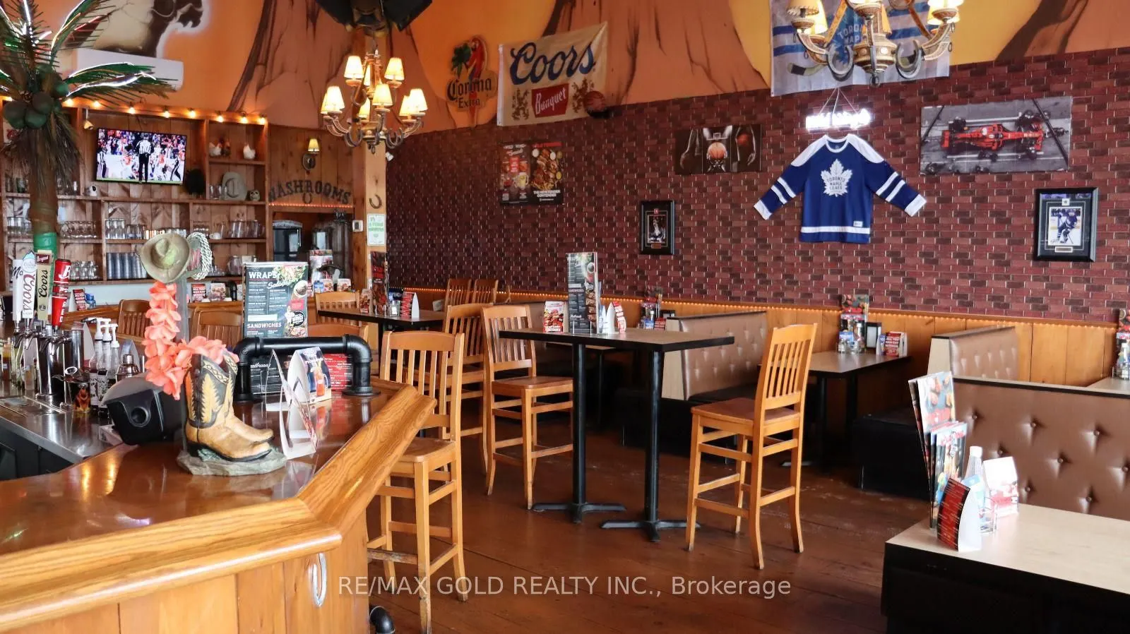 570 Kingston Road #4