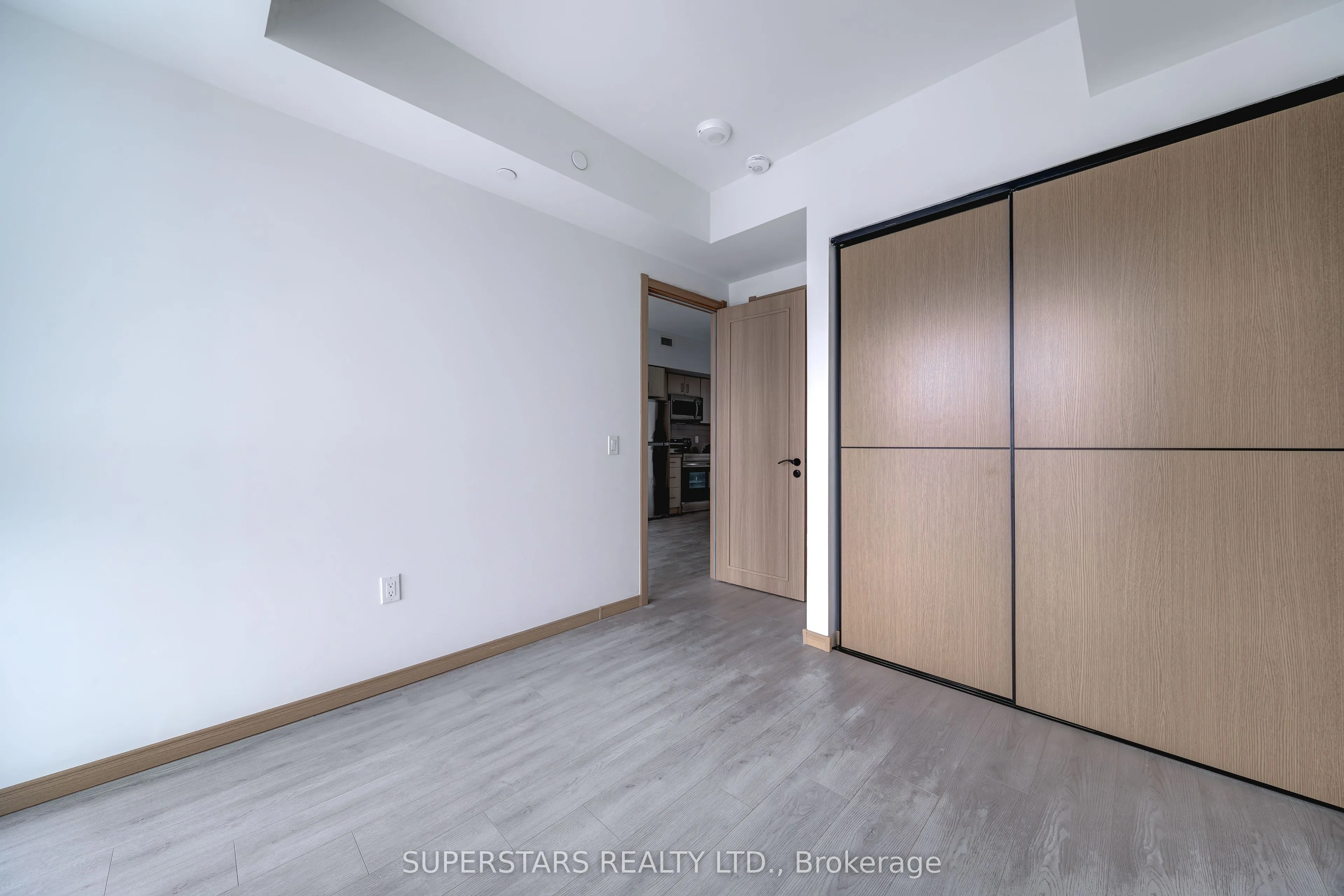 3429 Sheppard Avenue E #915