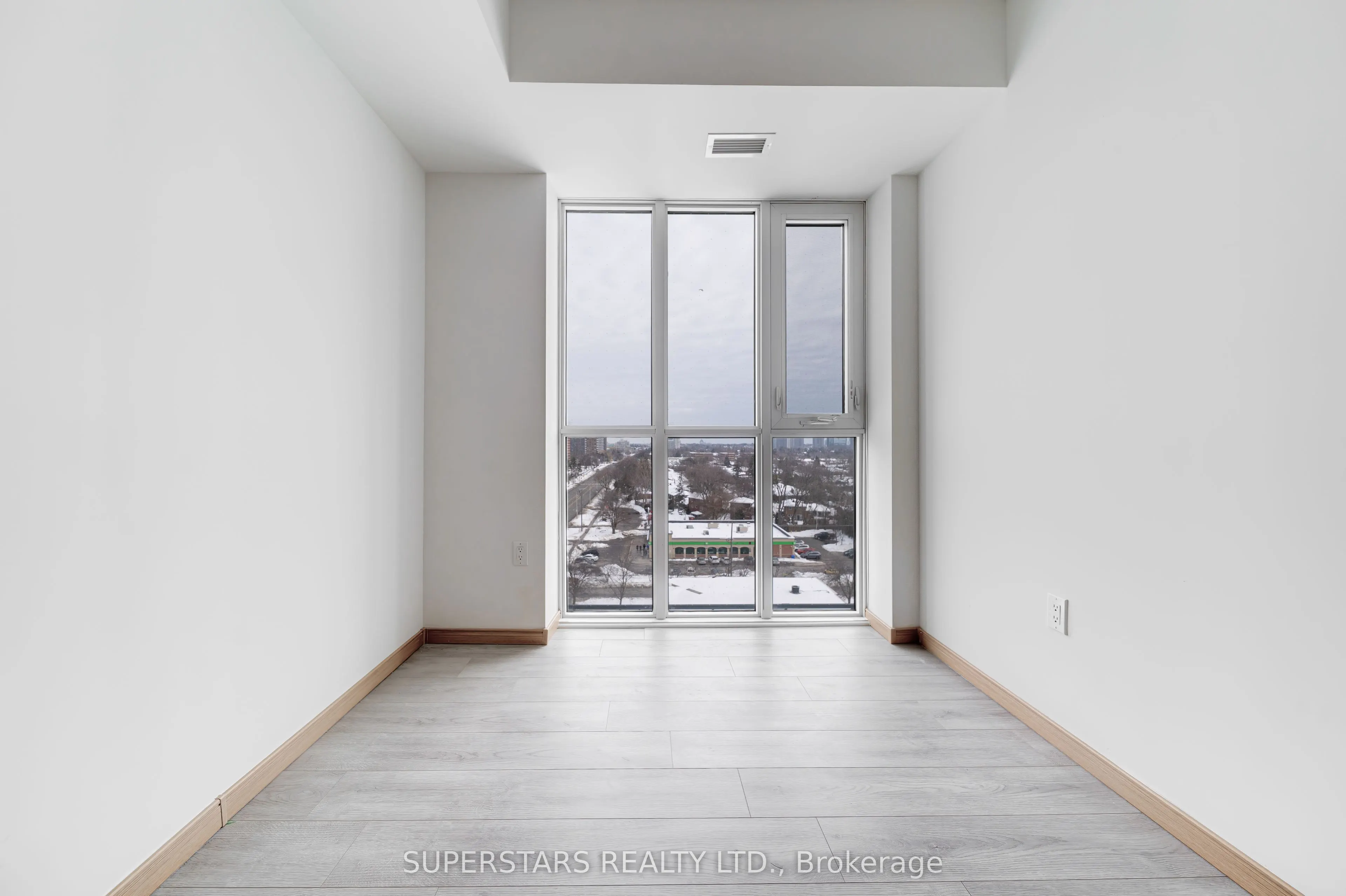 3429 Sheppard Avenue E #915
