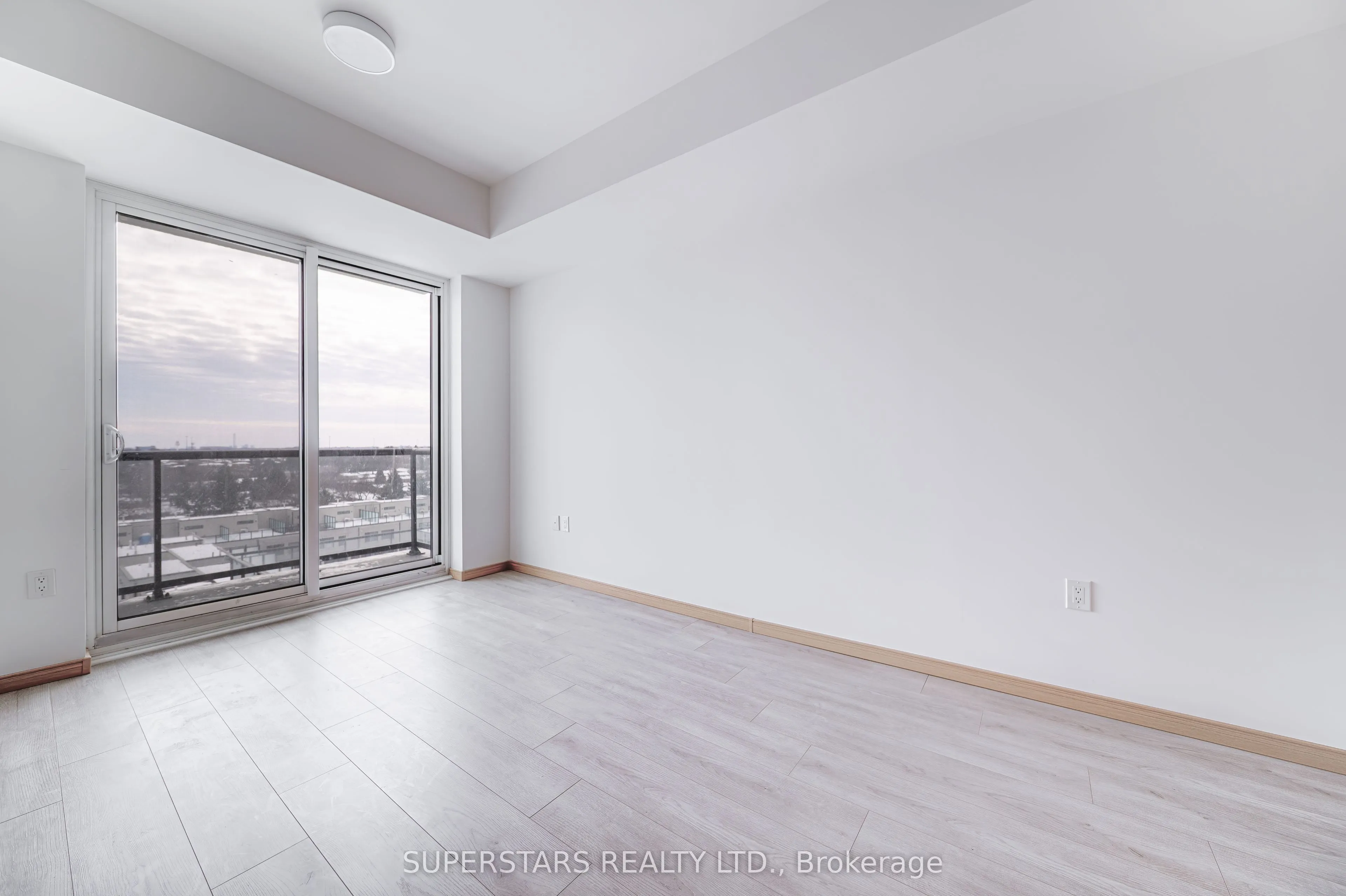 3429 Sheppard Avenue E #915