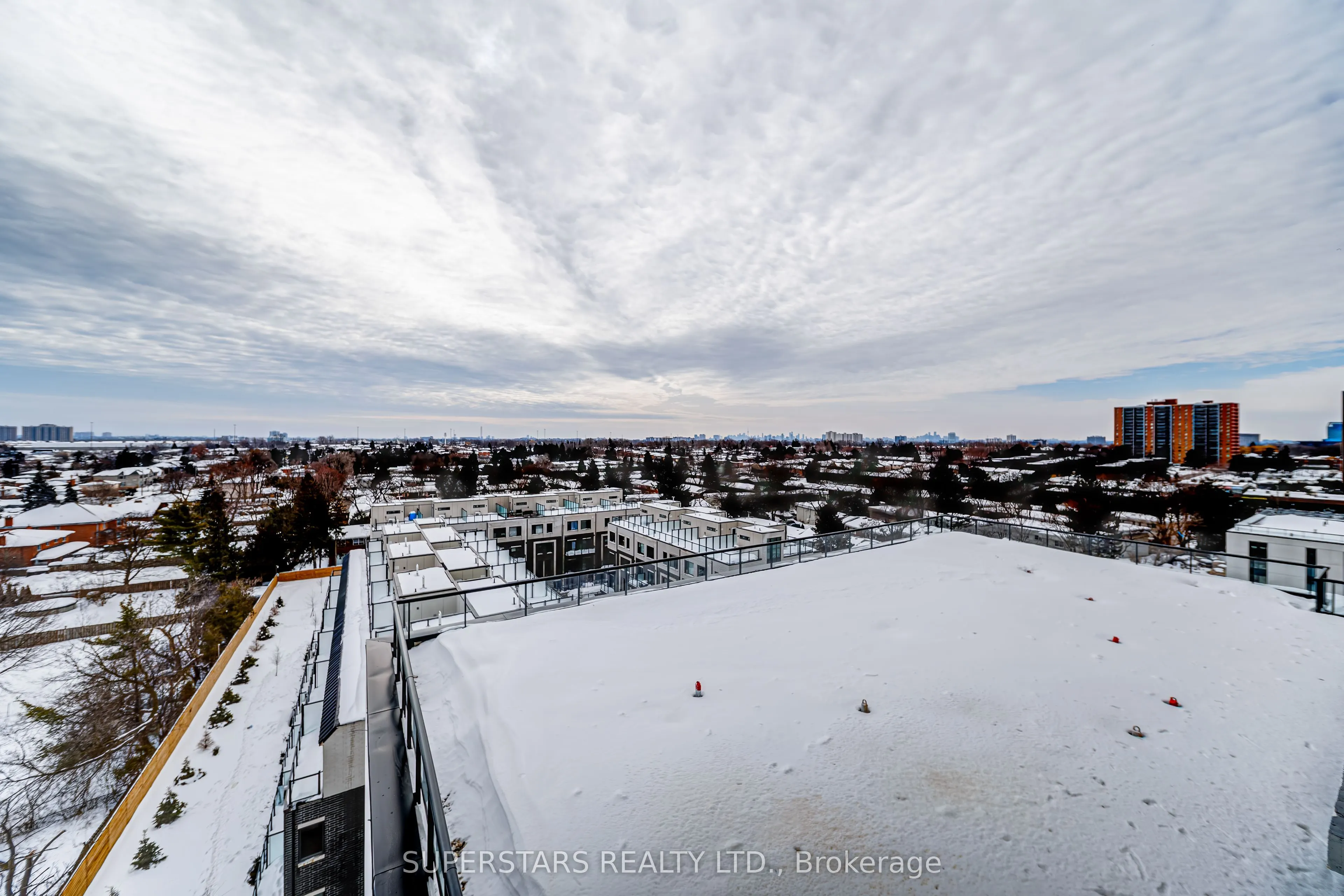 3429 Sheppard Avenue E #915