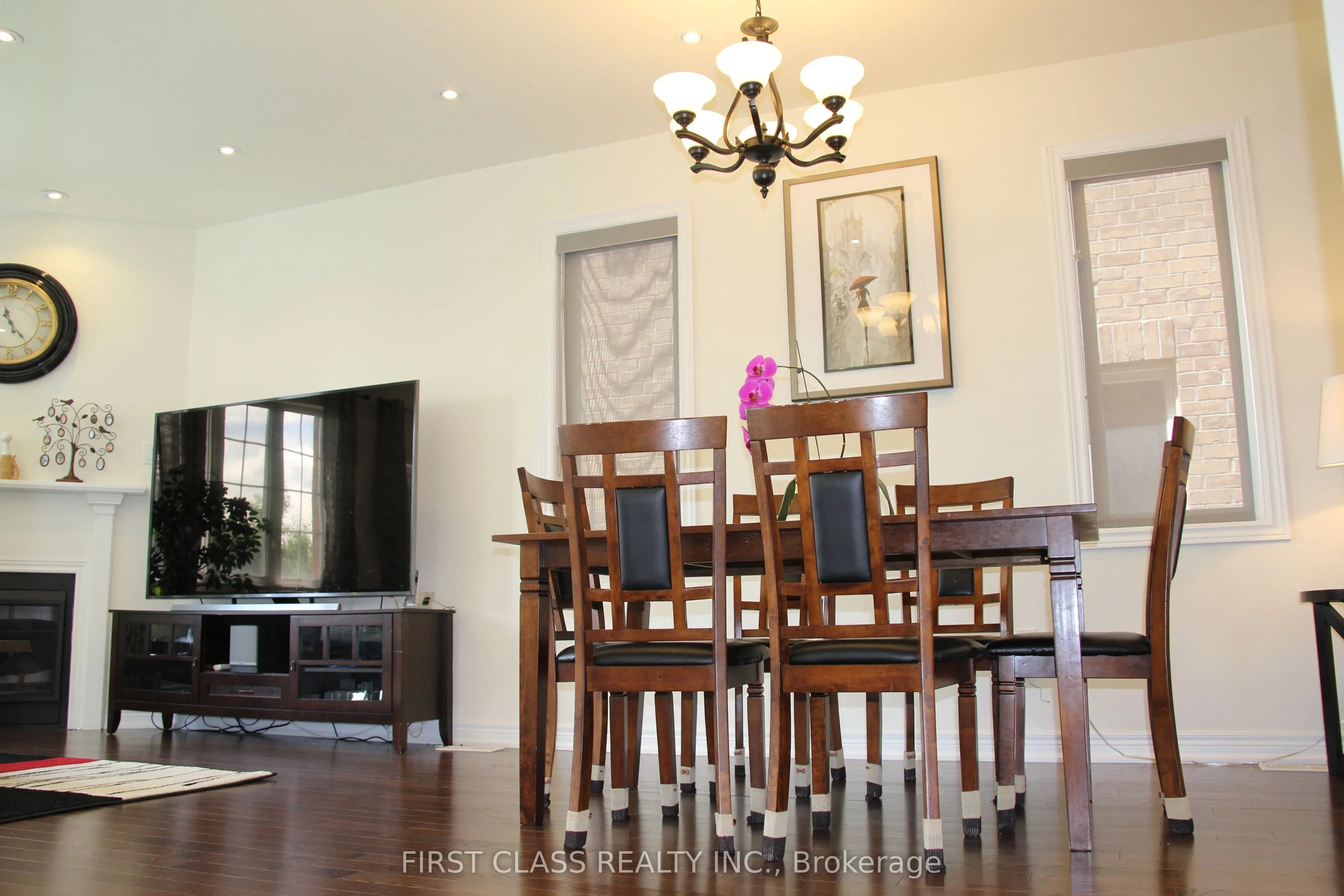 69 Promenade Drive