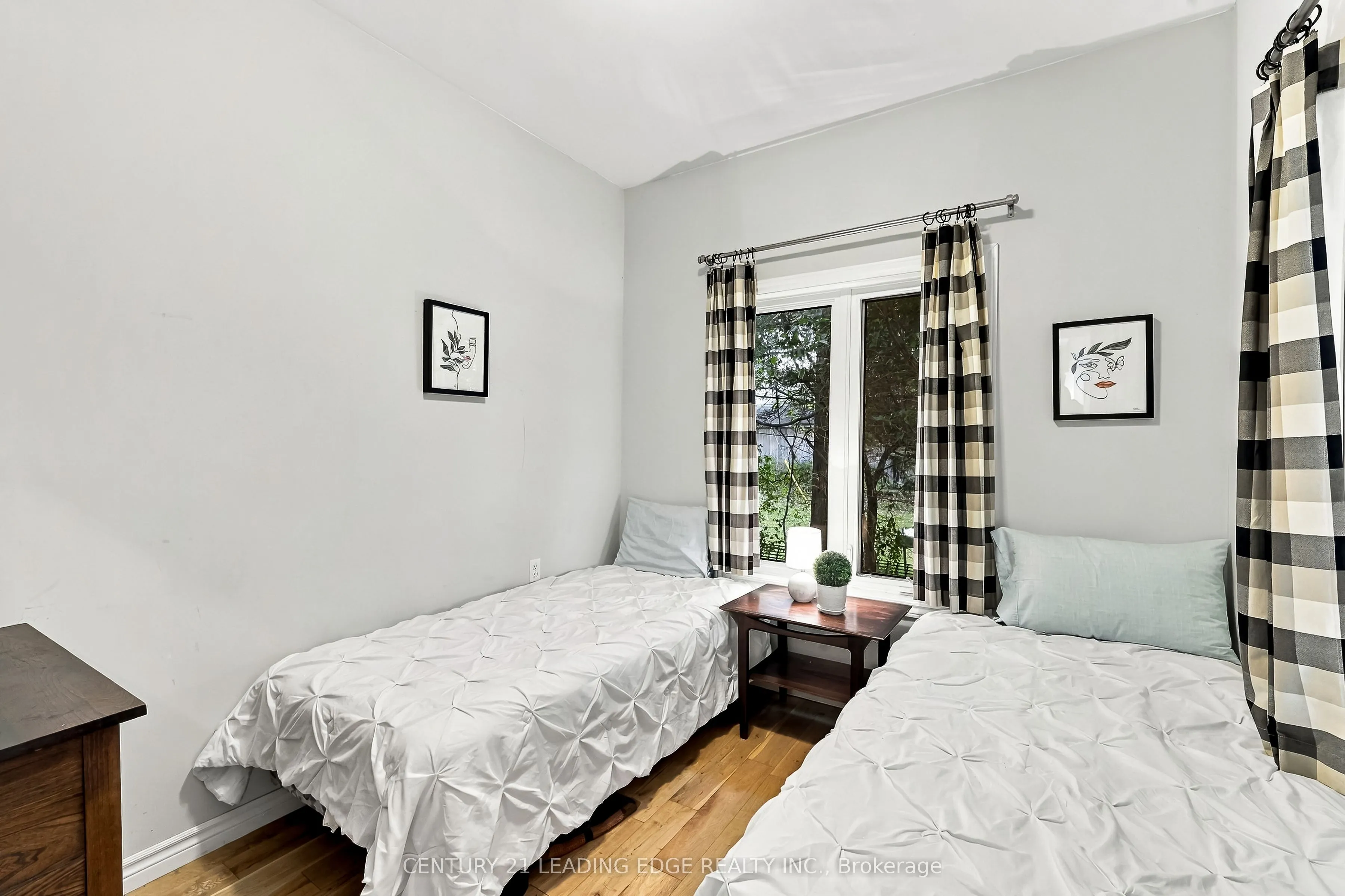 522 View Lake Road