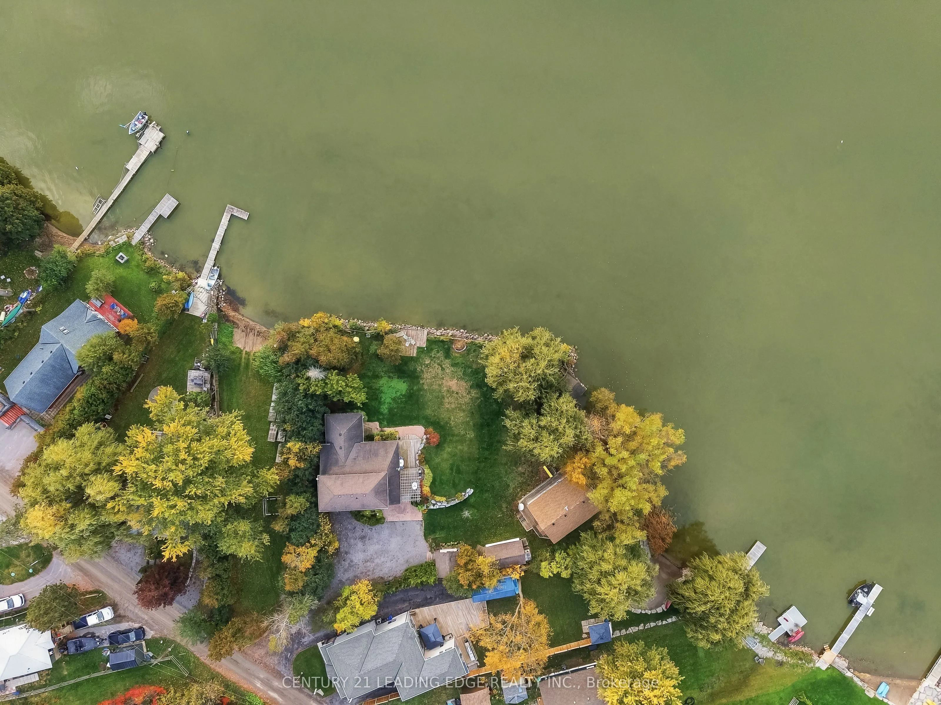 522 View Lake Road
