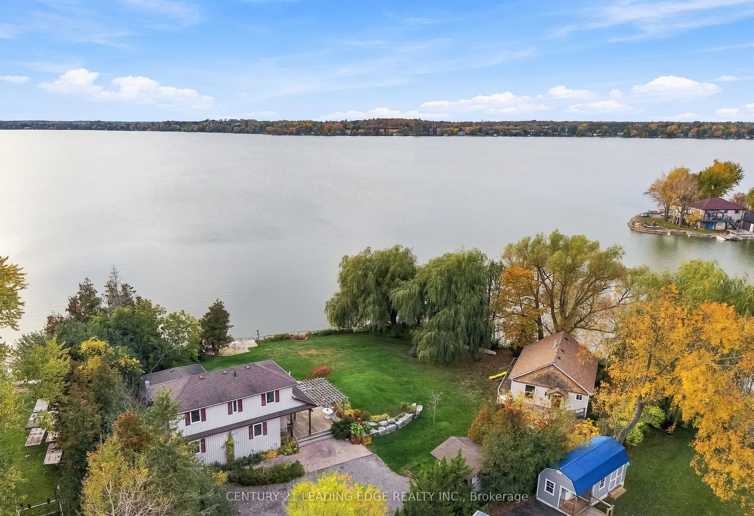 522 View Lake Road