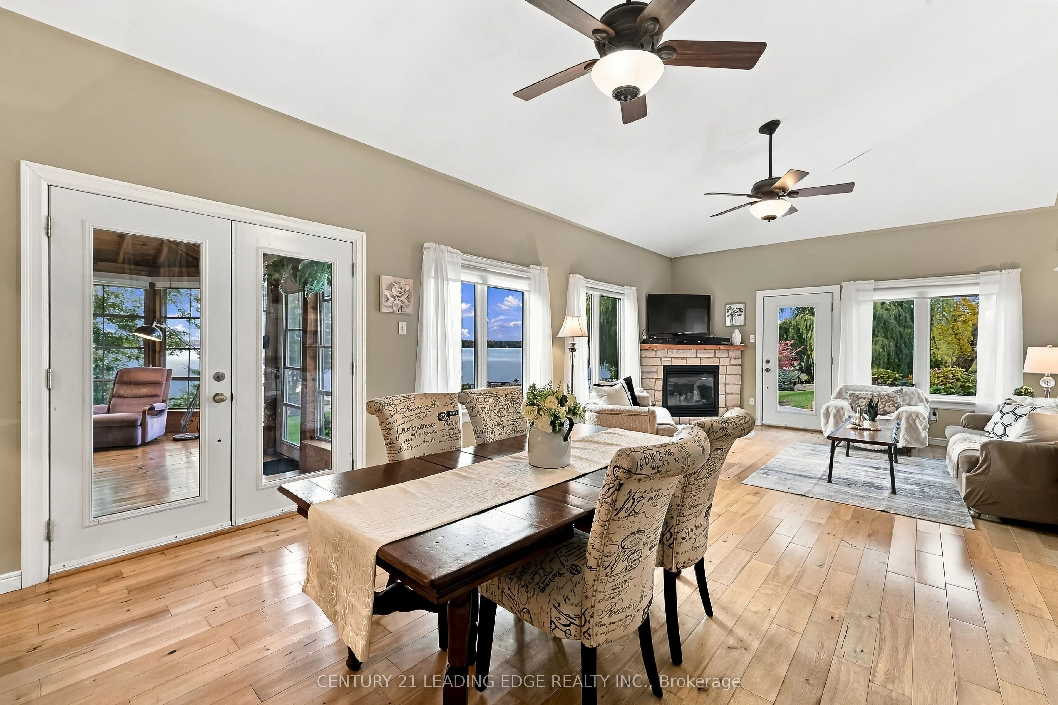 522 View Lake Road