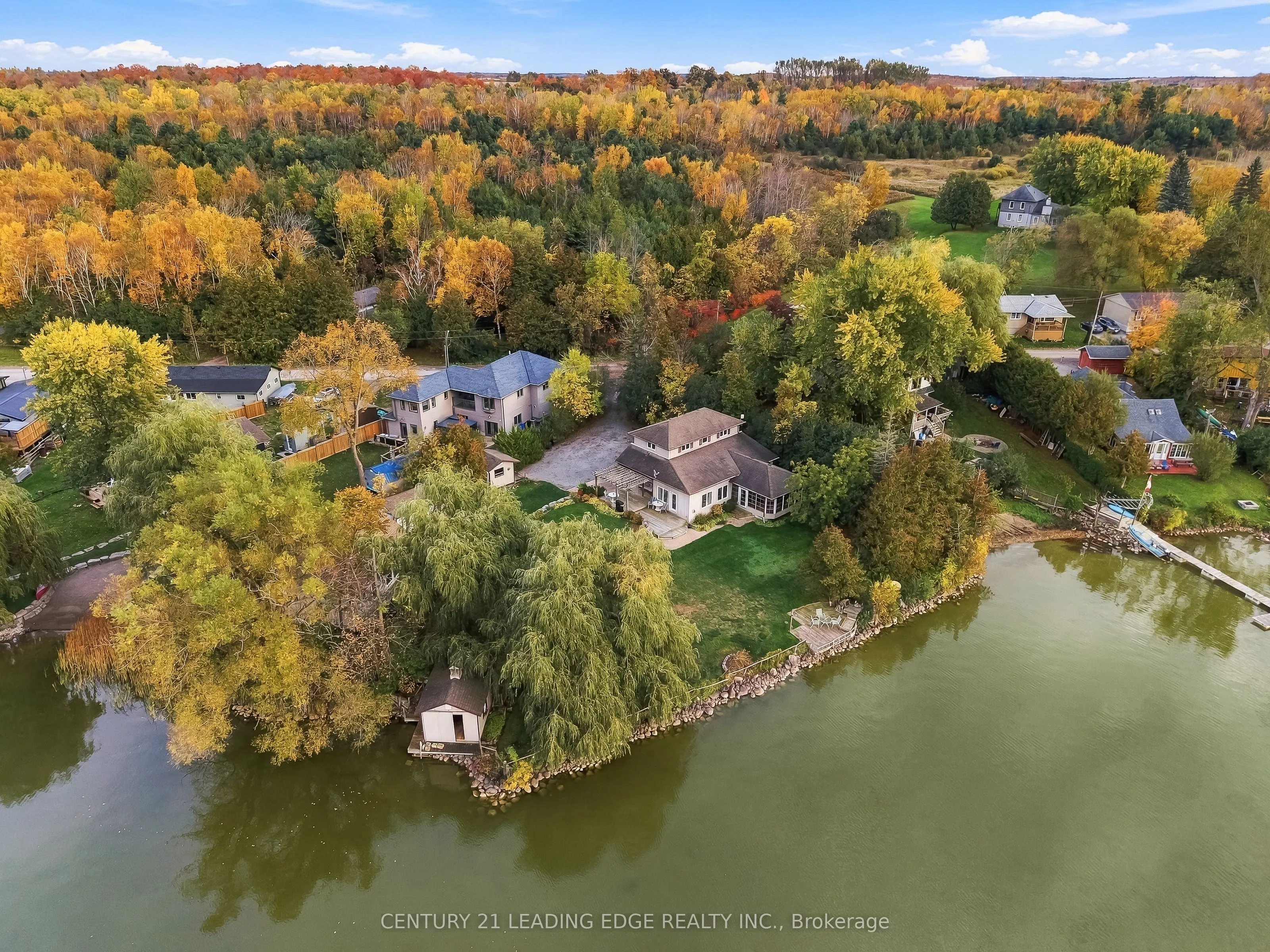 522 View Lake Road