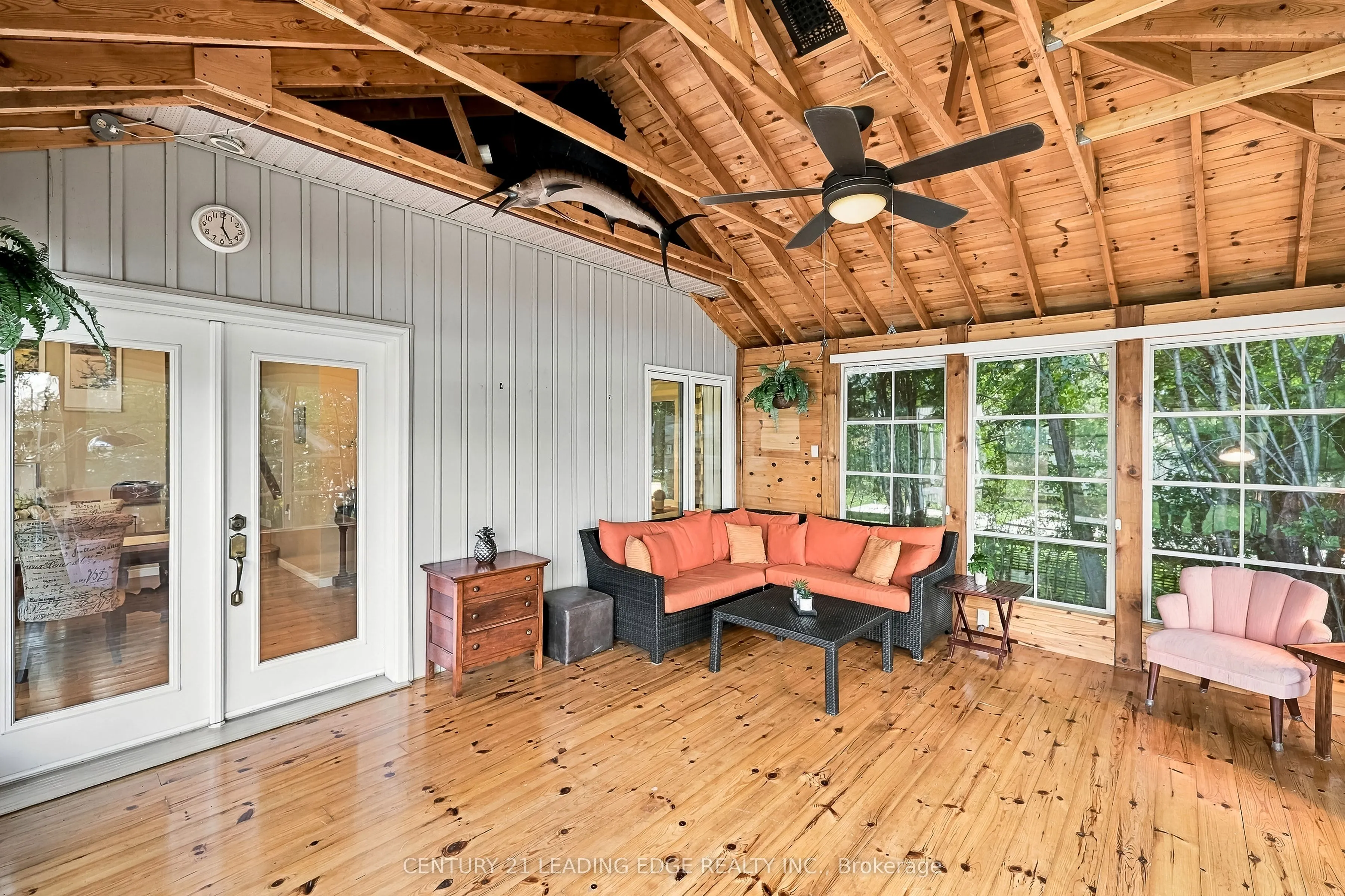 522 View Lake Road