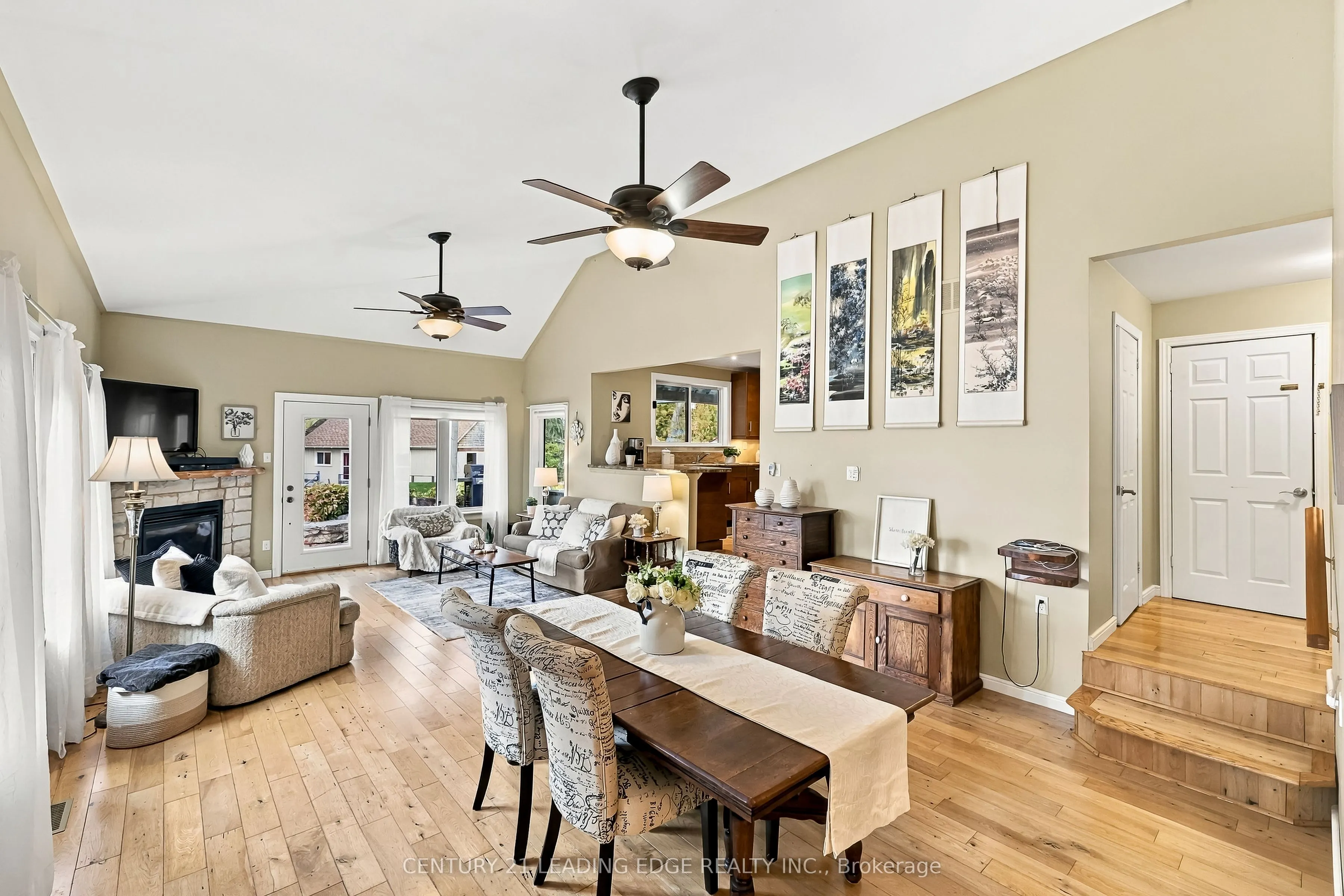 522 View Lake Road