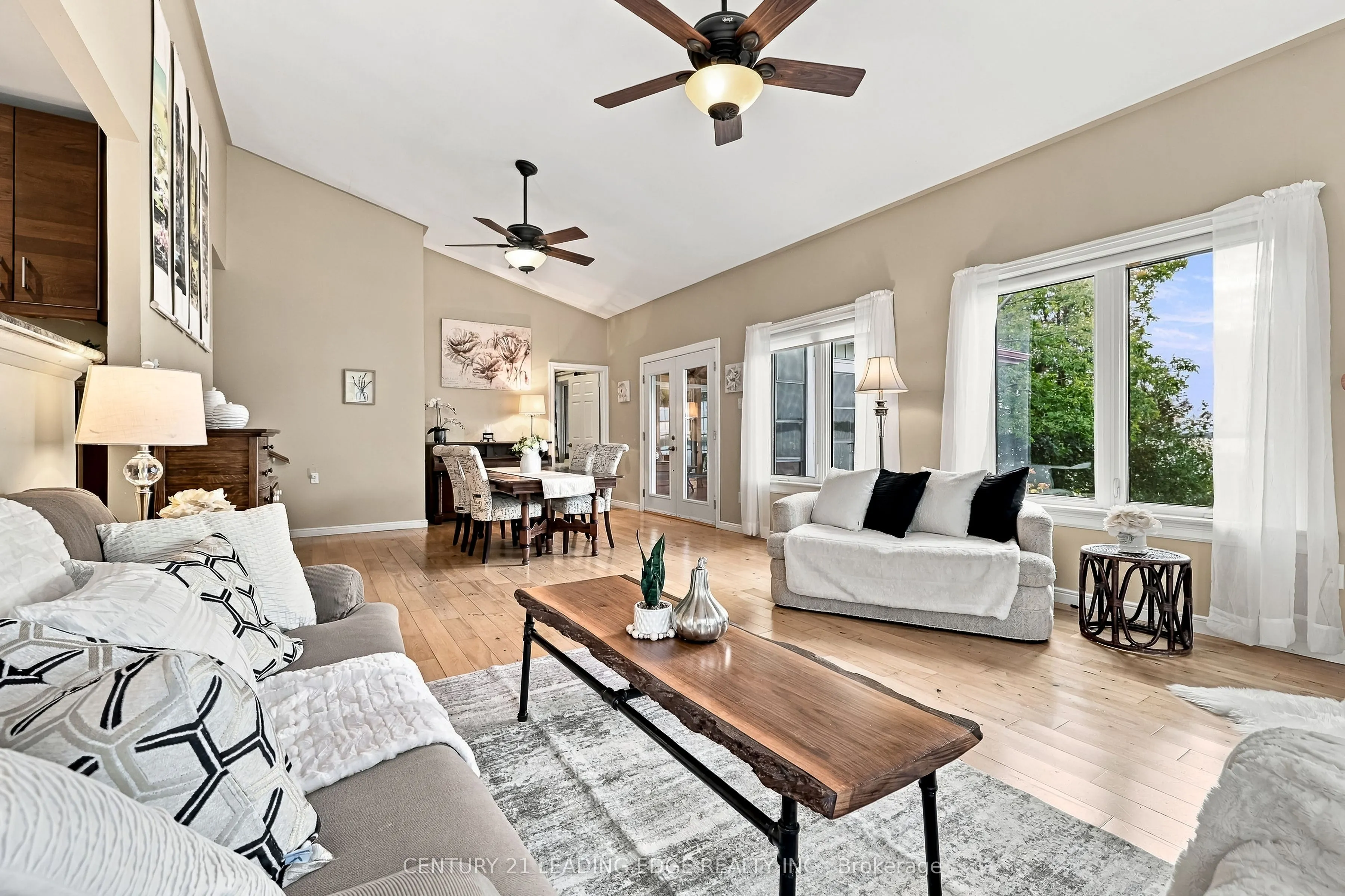 522 View Lake Road