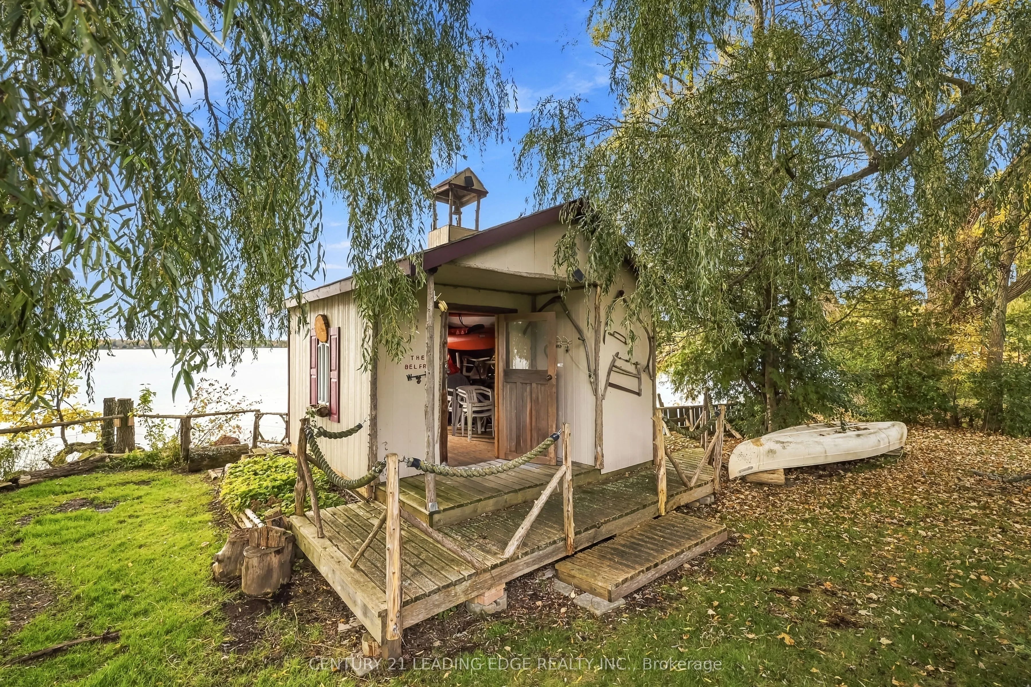 522 View Lake Road