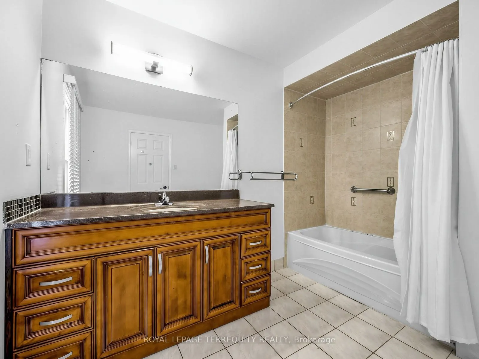 124 Bathgate Drive