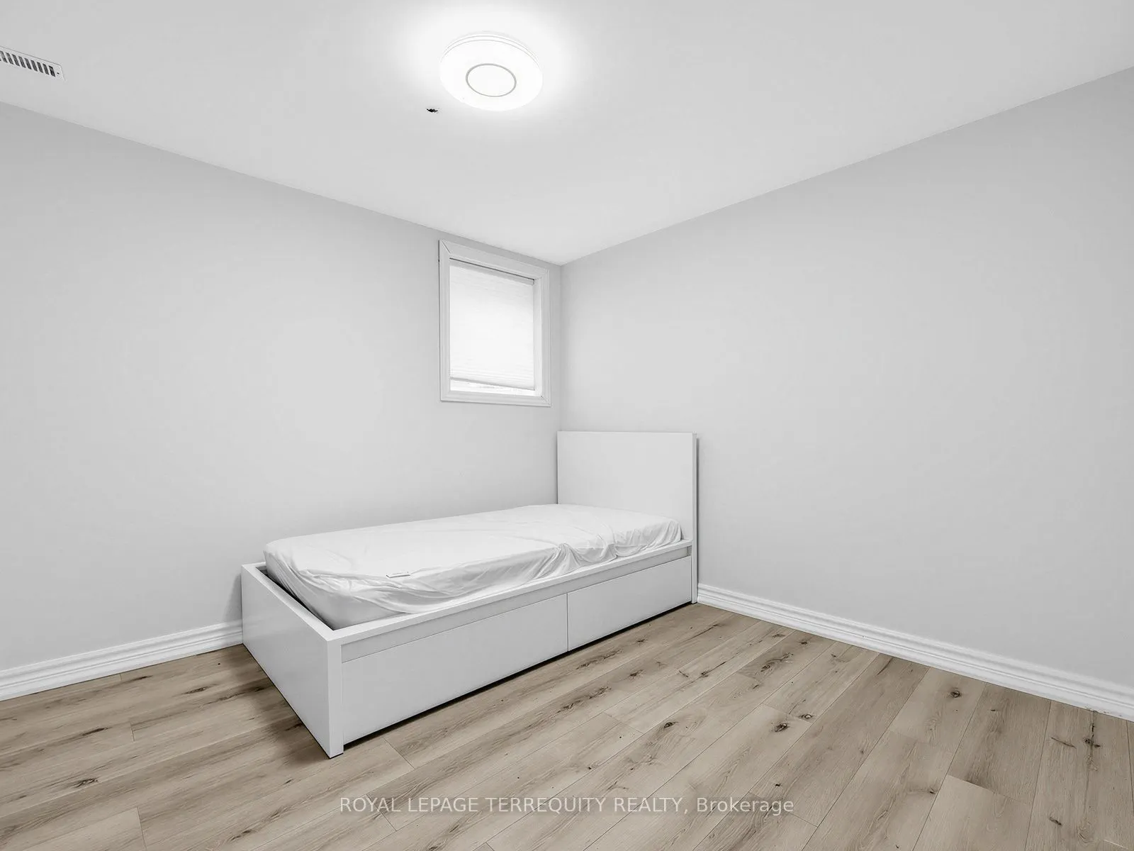 124 Bathgate Drive