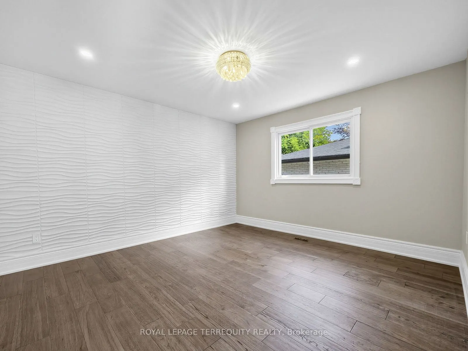 124 Bathgate Drive