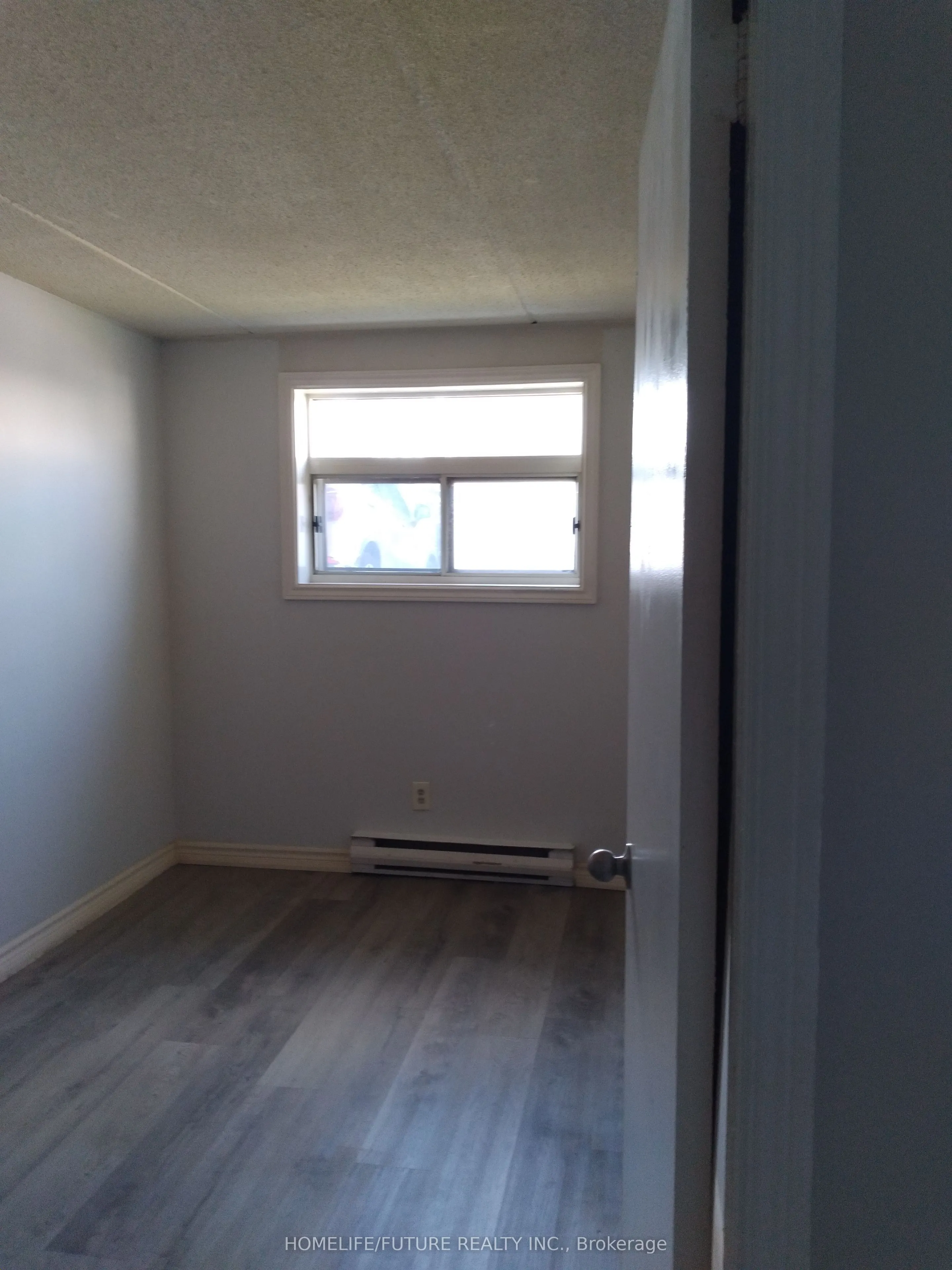 560 Bloor Street E #105