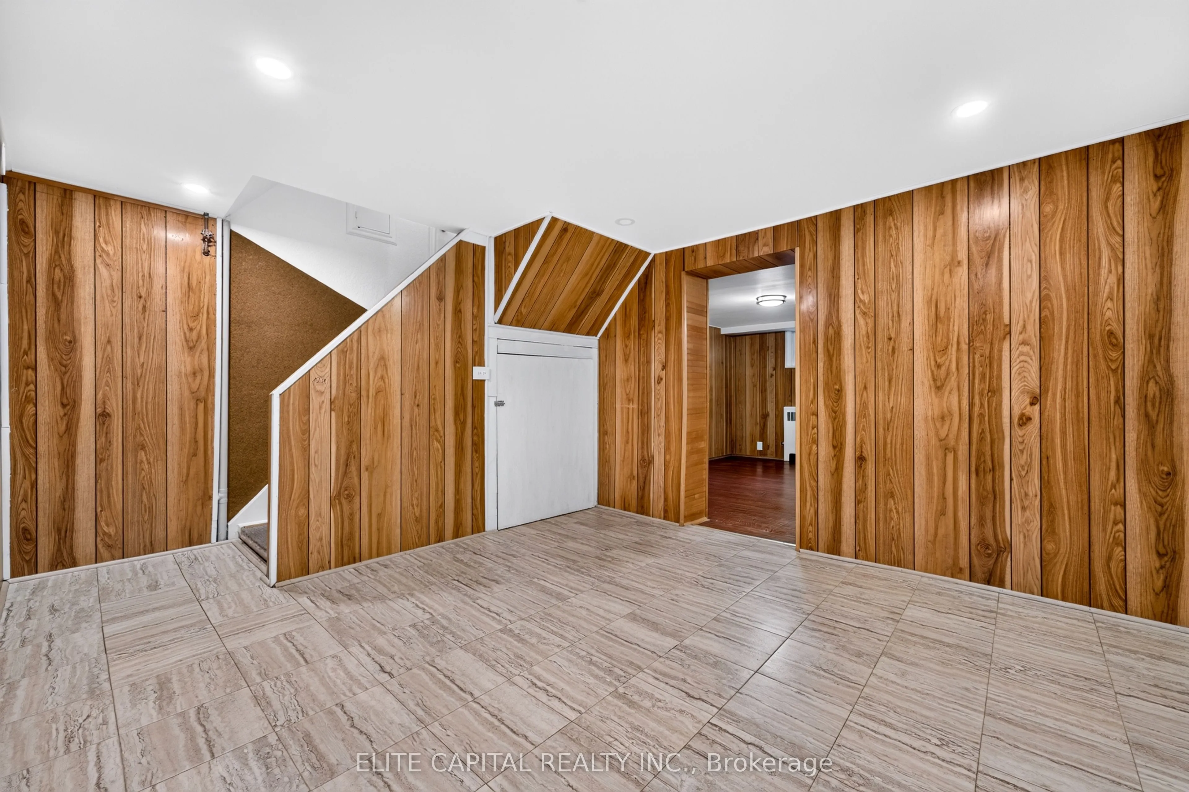 65 Princemere Crescent