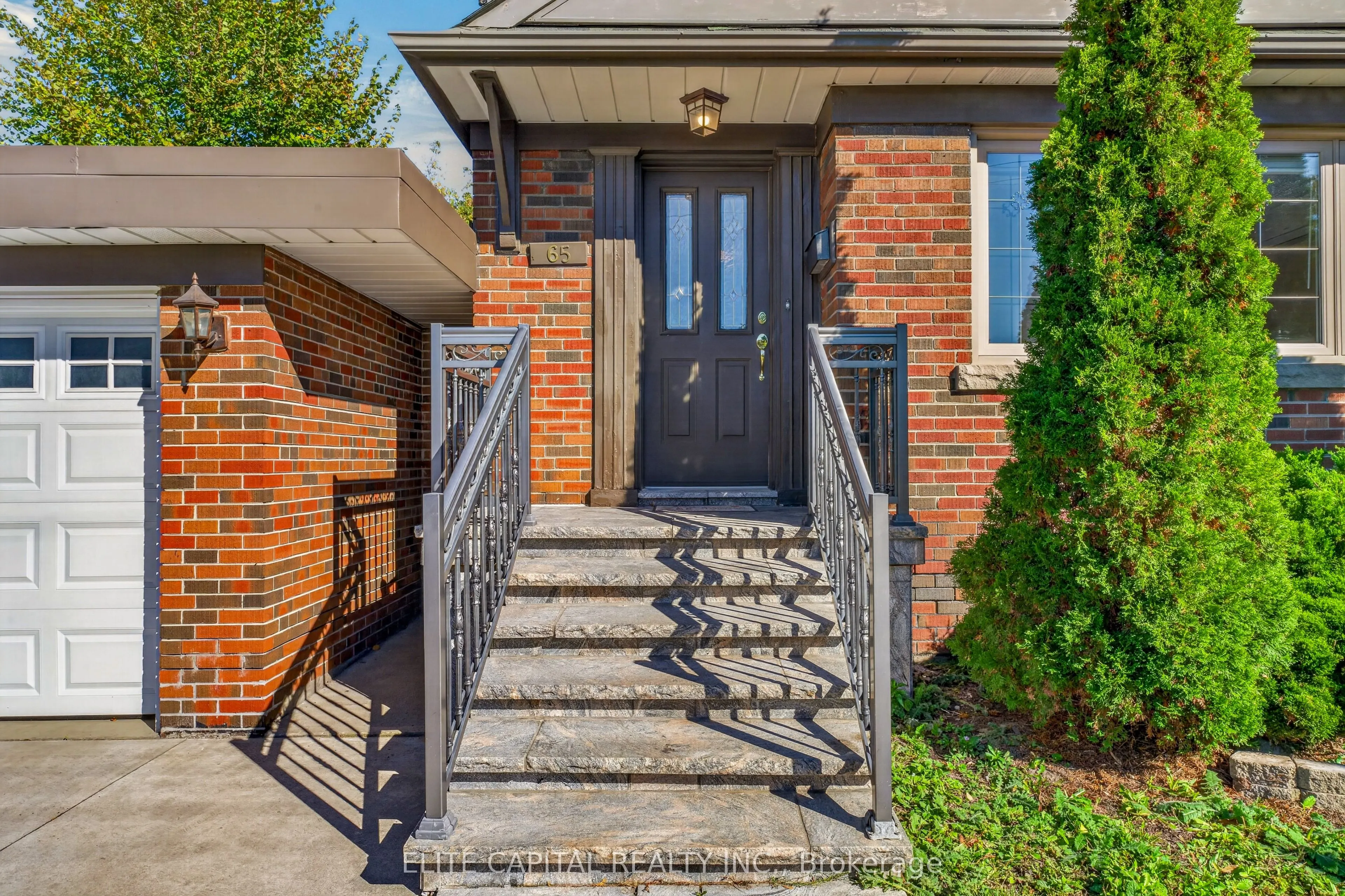 65 Princemere Crescent