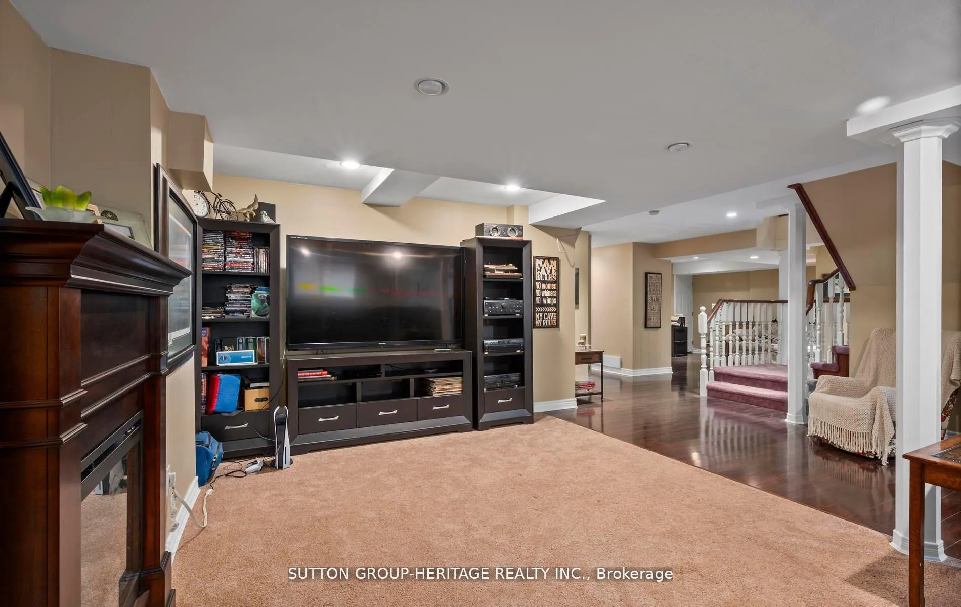 2330 Southcott Road