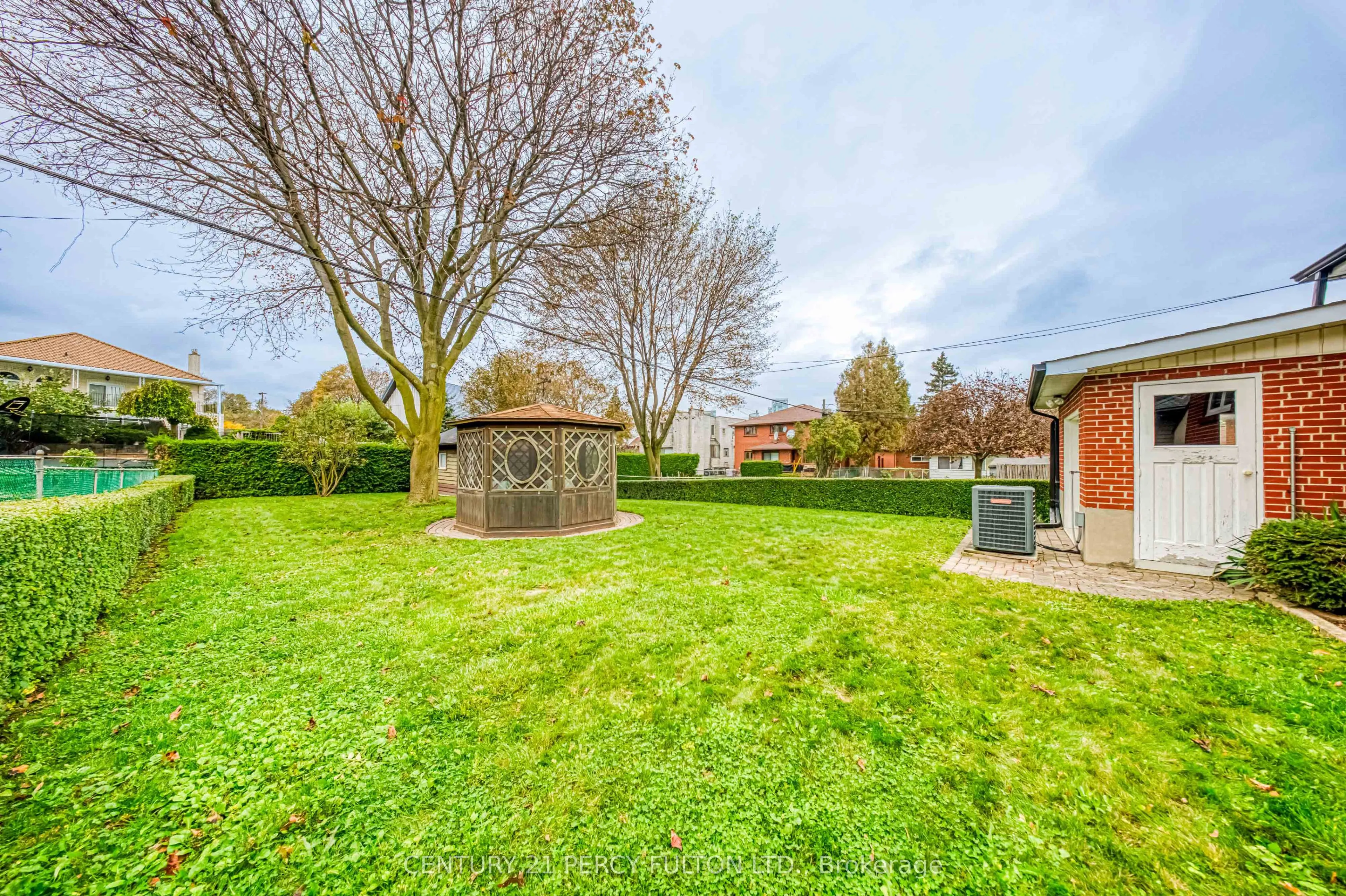 32 Bromton Drive
