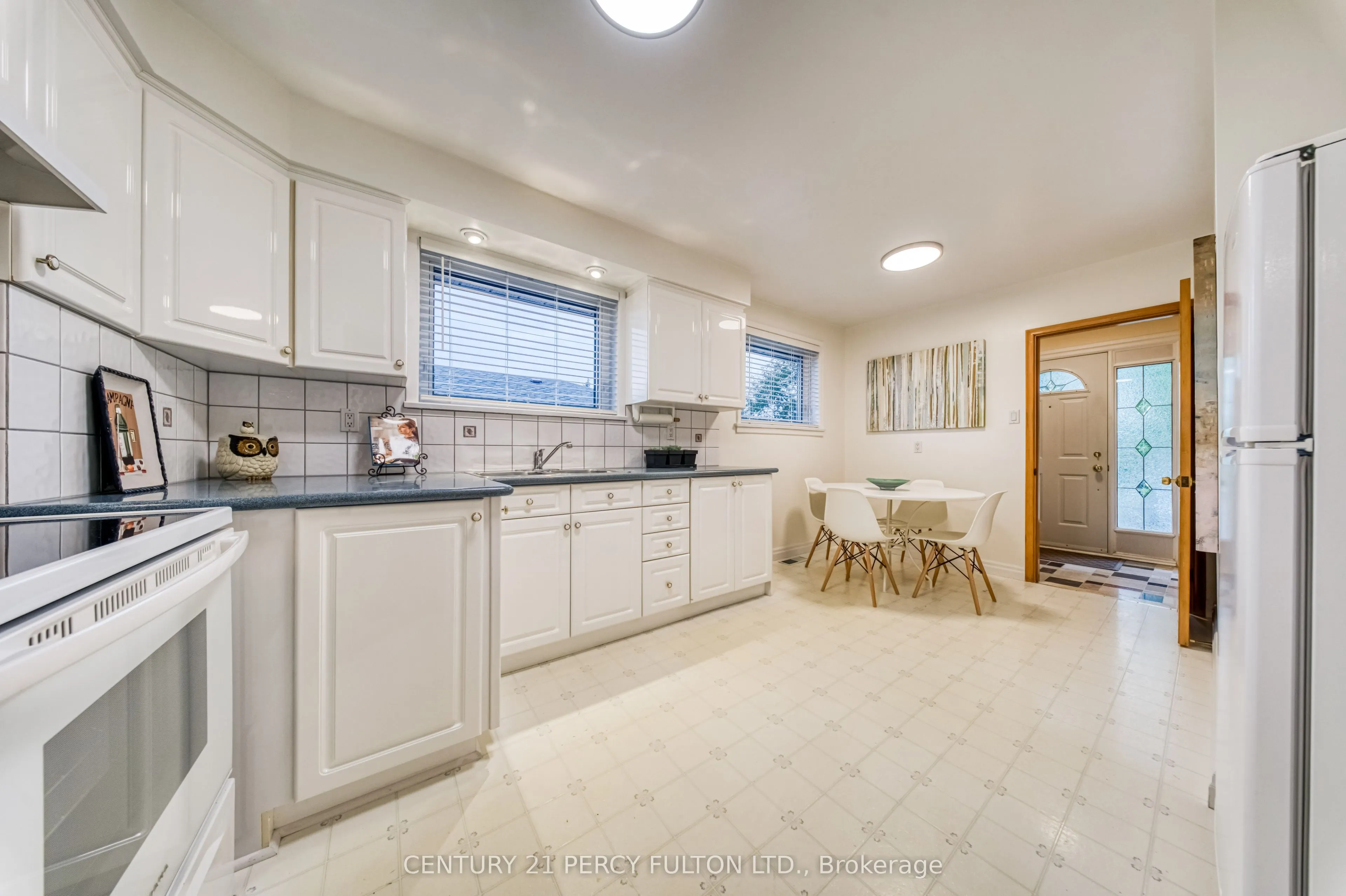 32 Bromton Drive