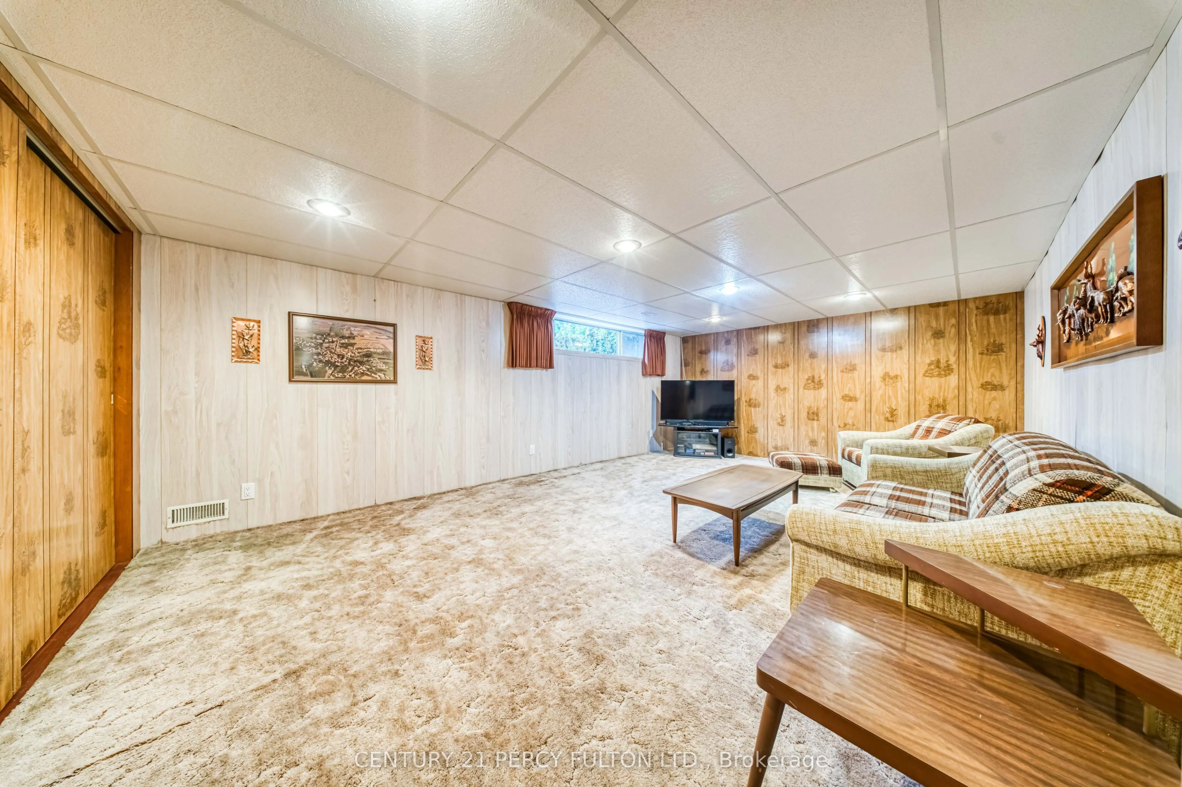 32 Bromton Drive