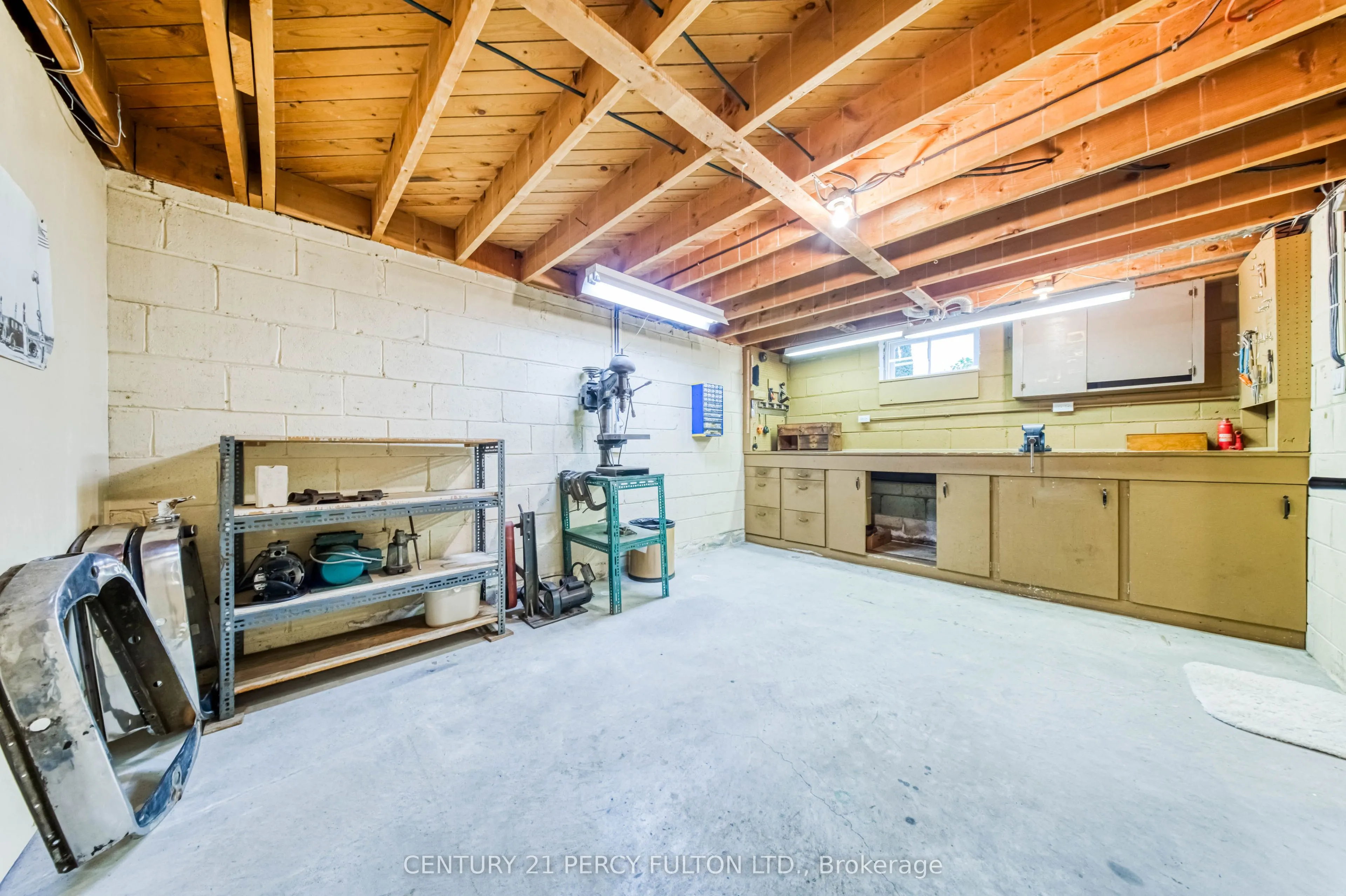 32 Bromton Drive