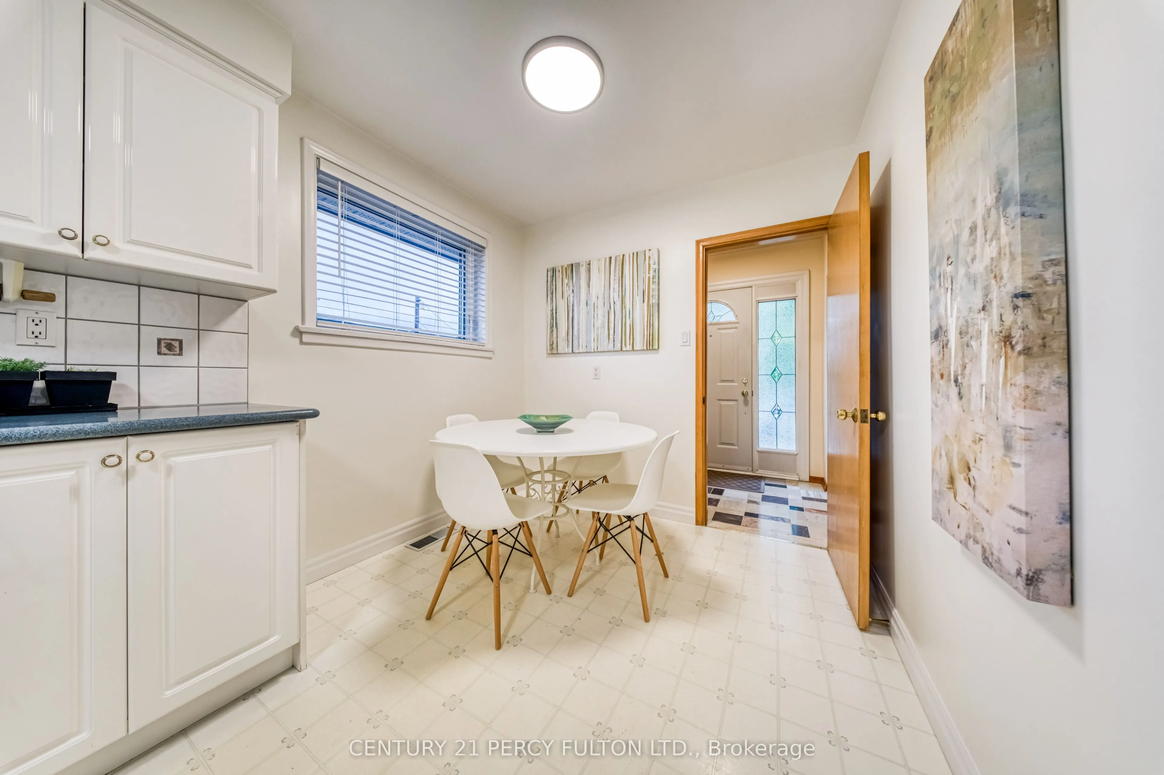 32 Bromton Drive