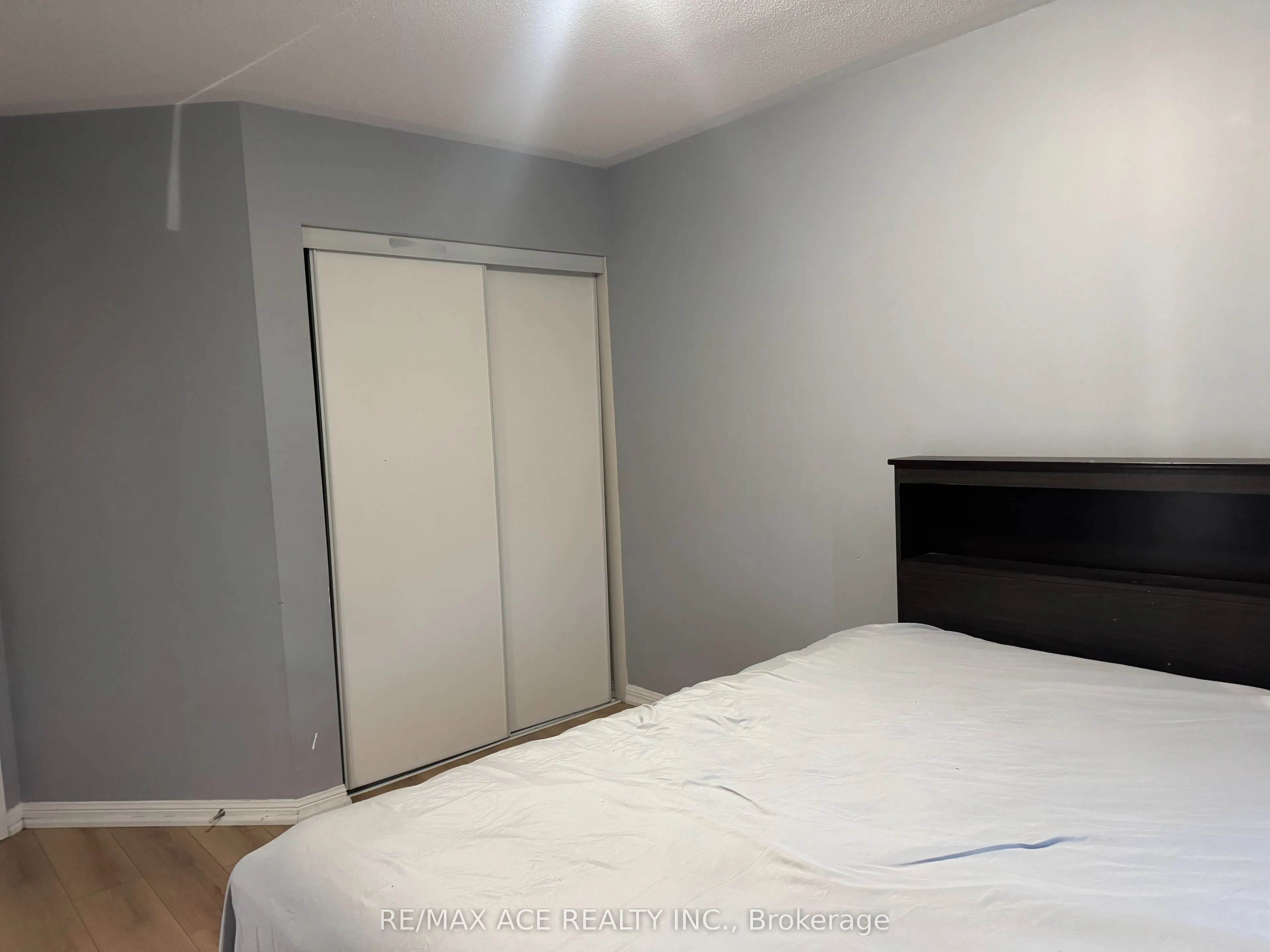 1851 Parkhurst Crescent #Room 1