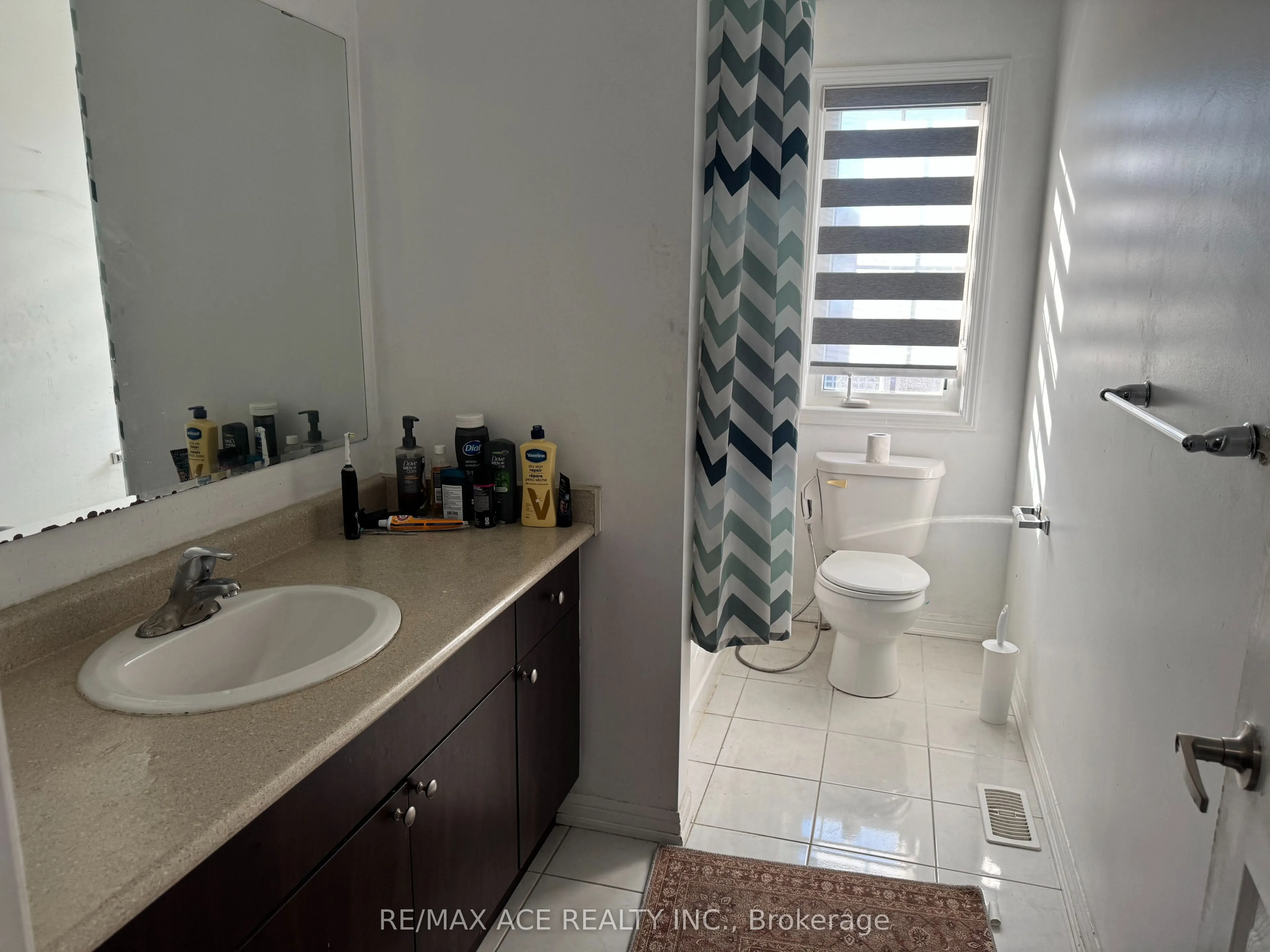 1851 Parkhurst Crescent #Room 1