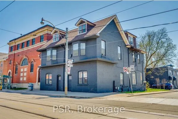 1349/1351 Queen Street E