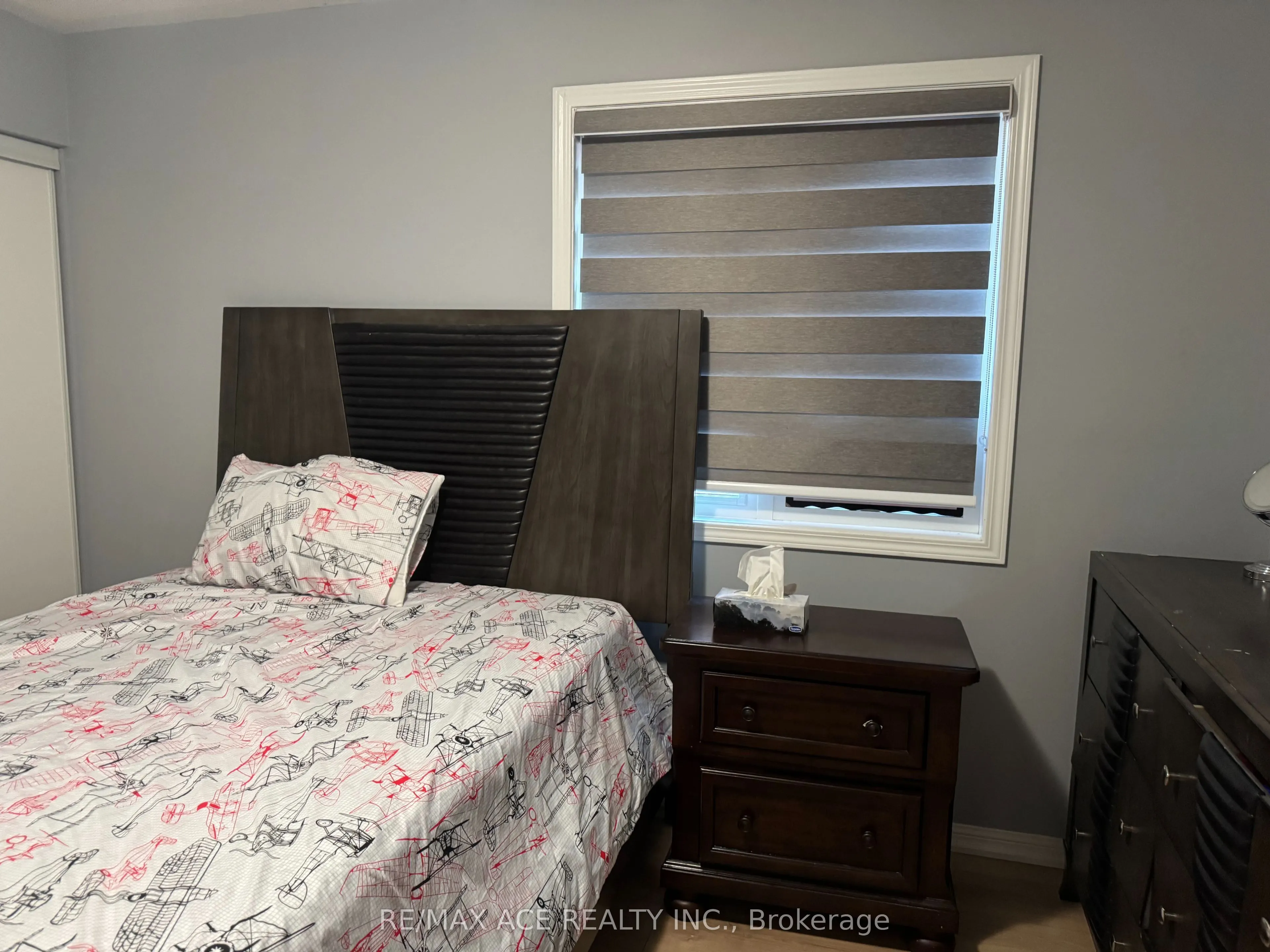 1851 Parkhurst Crescent #Room 2
