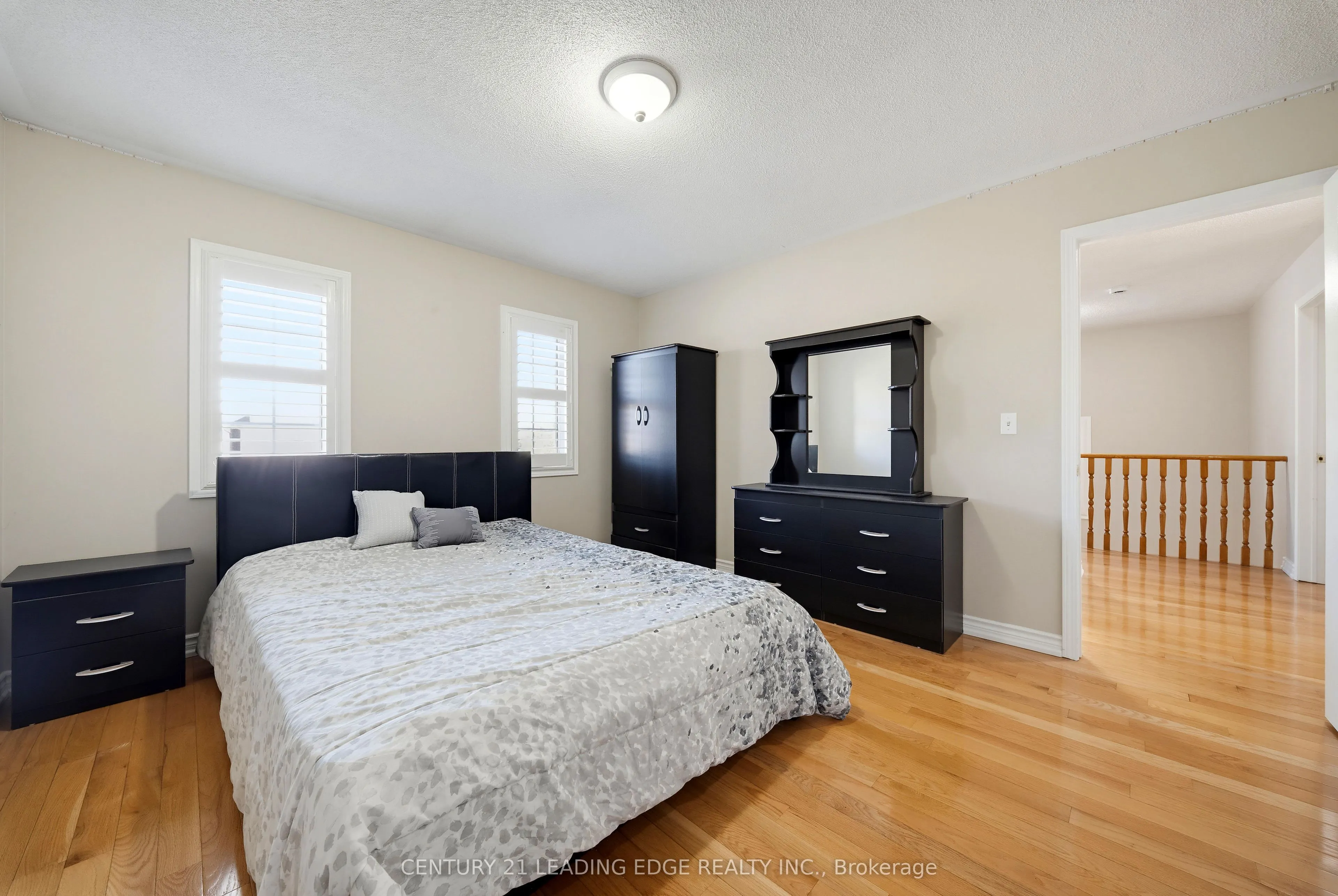 13 Boulderbrook Drive