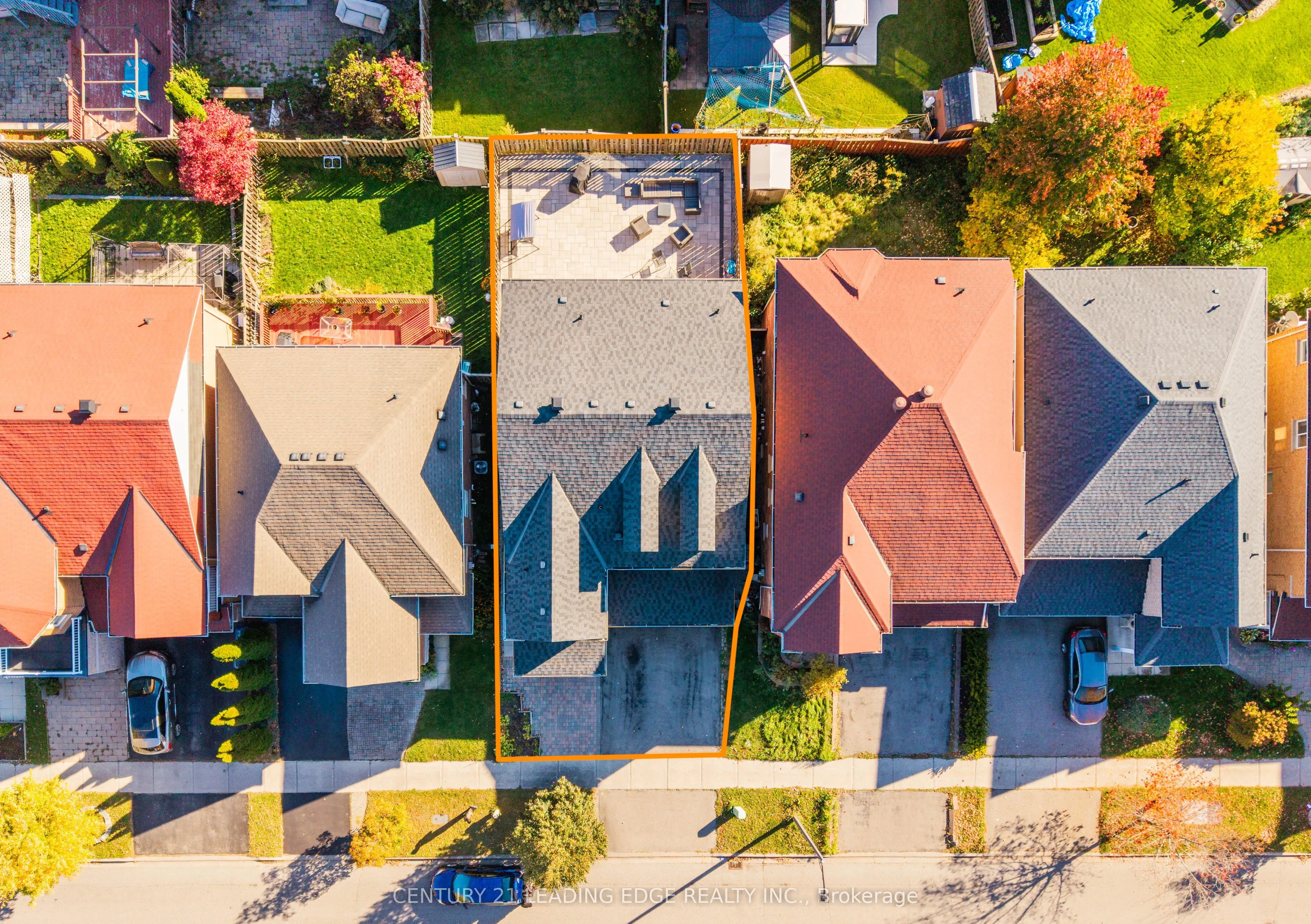 13 Boulderbrook Drive