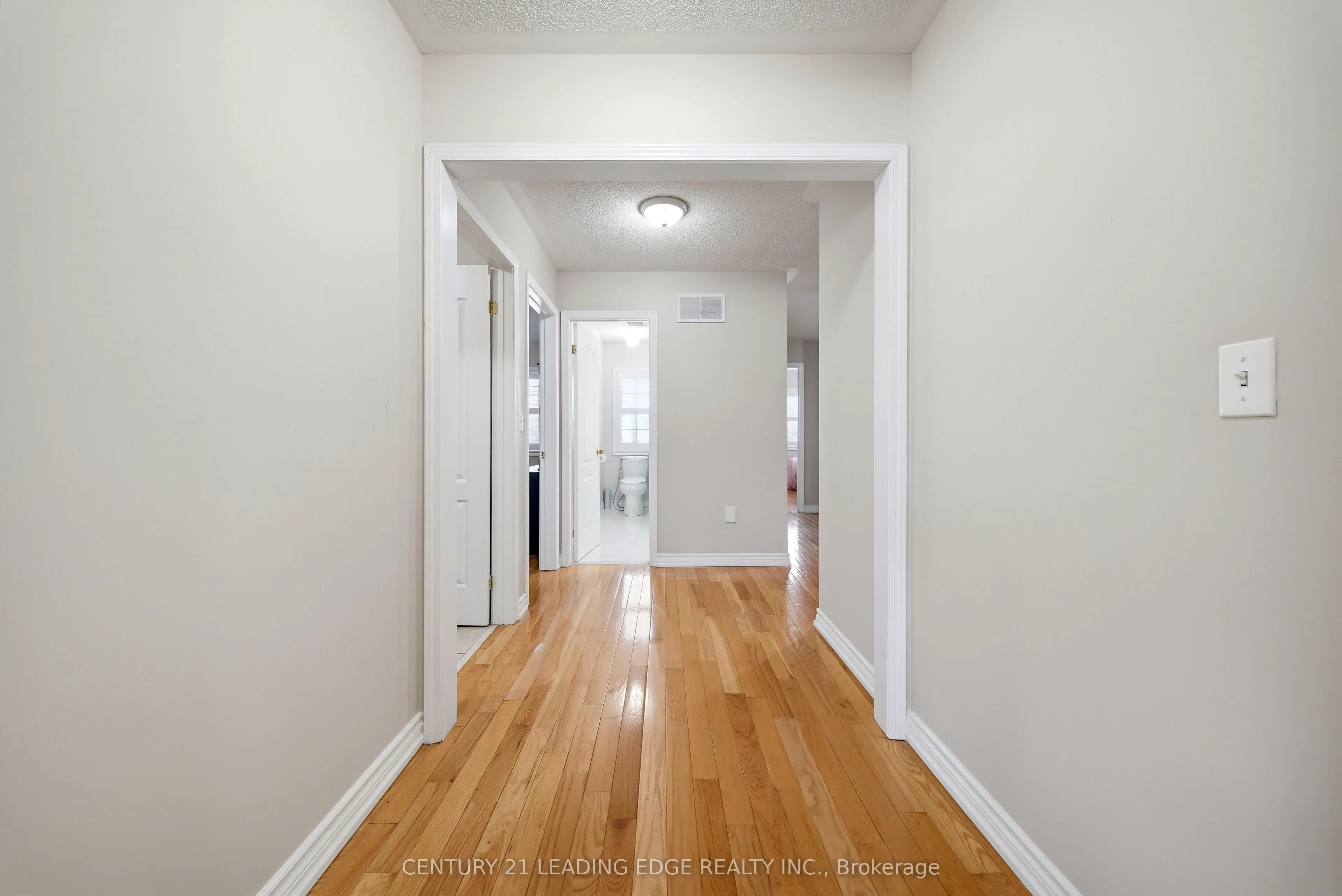 13 Boulderbrook Drive