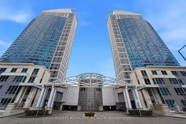 38 Lee Centre Drive #1612