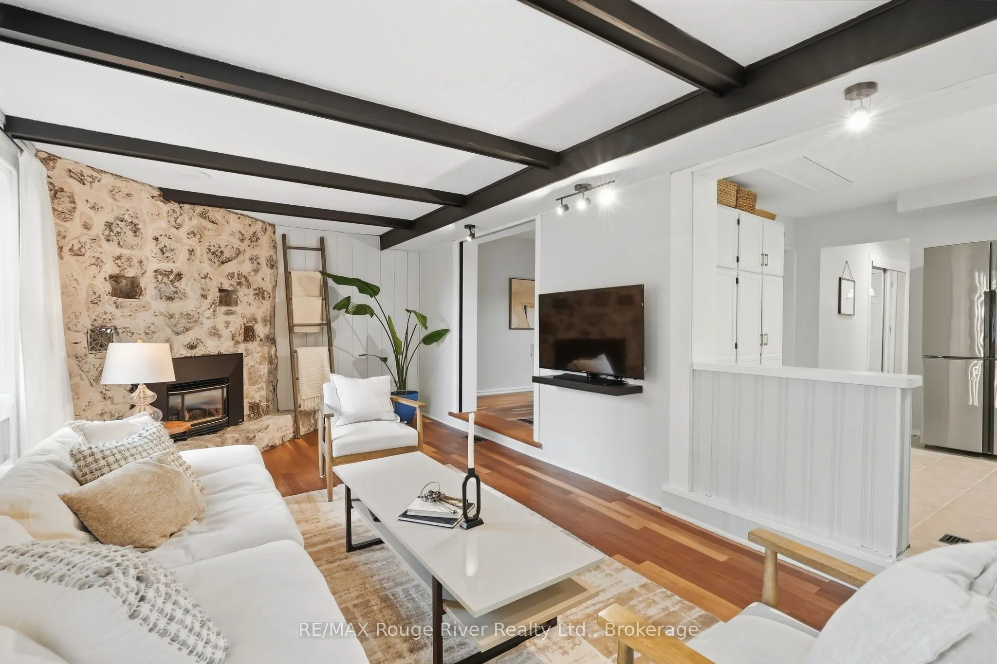 313 Lupin Drive