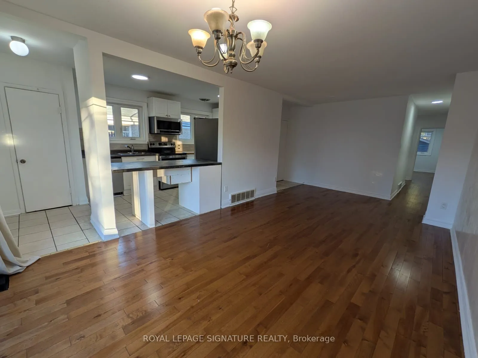 26 Trinnell Boulevard