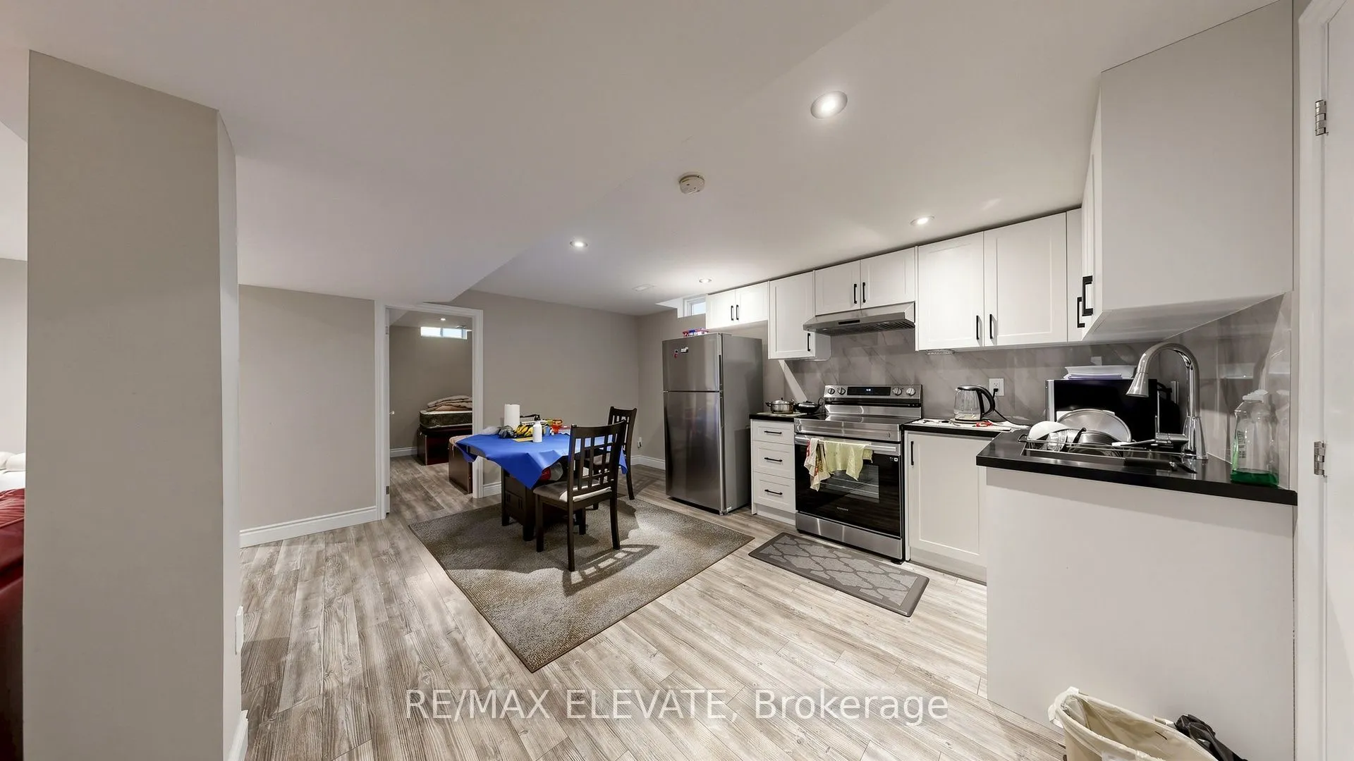 1158 Ravenscroft Road
