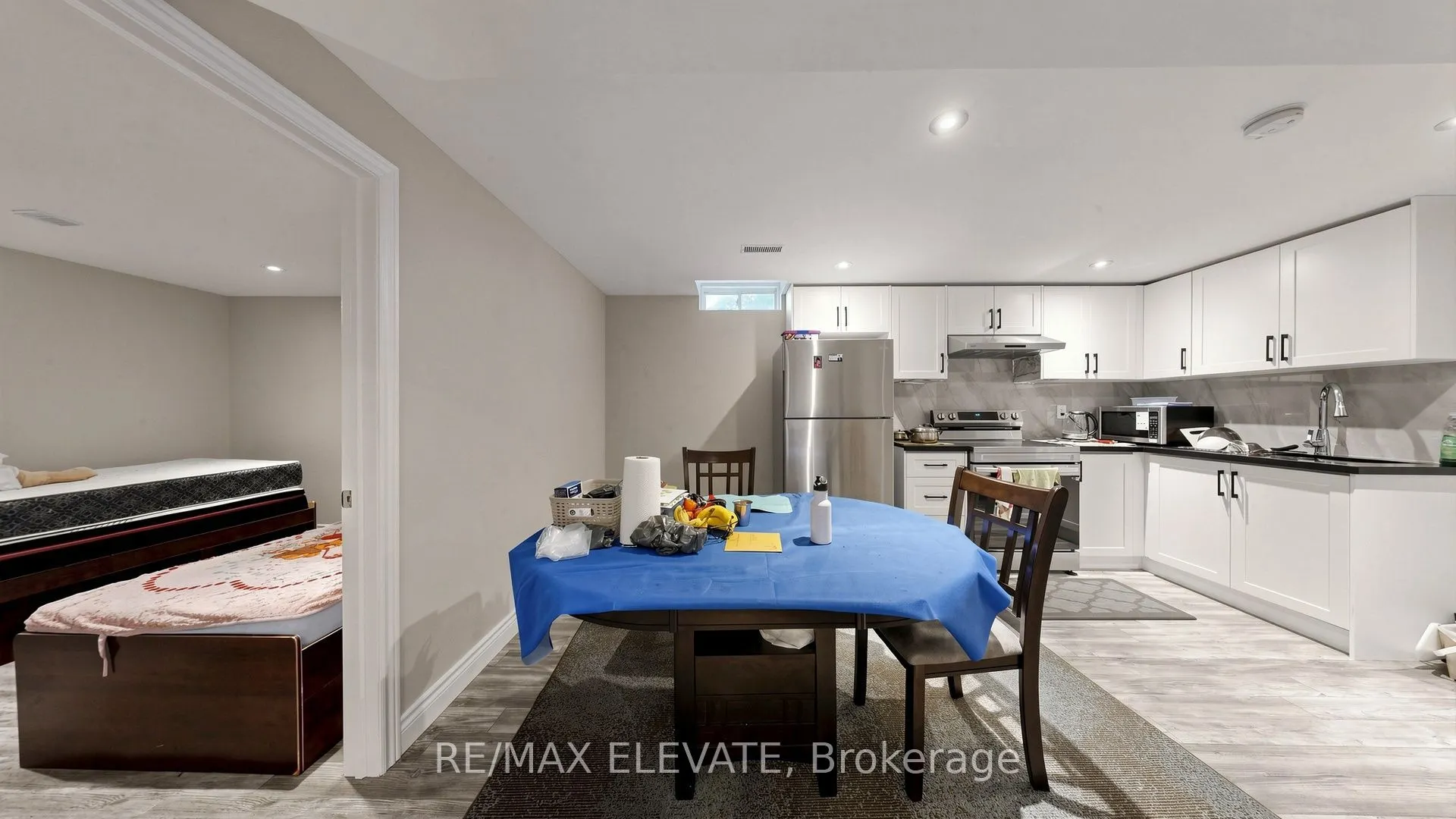 1158 Ravenscroft Road