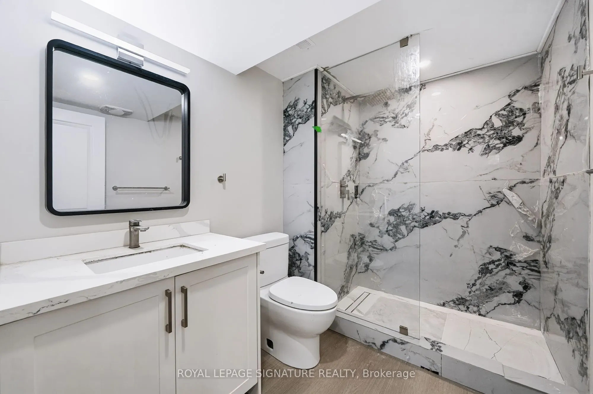 120 & 122 Earlton Road