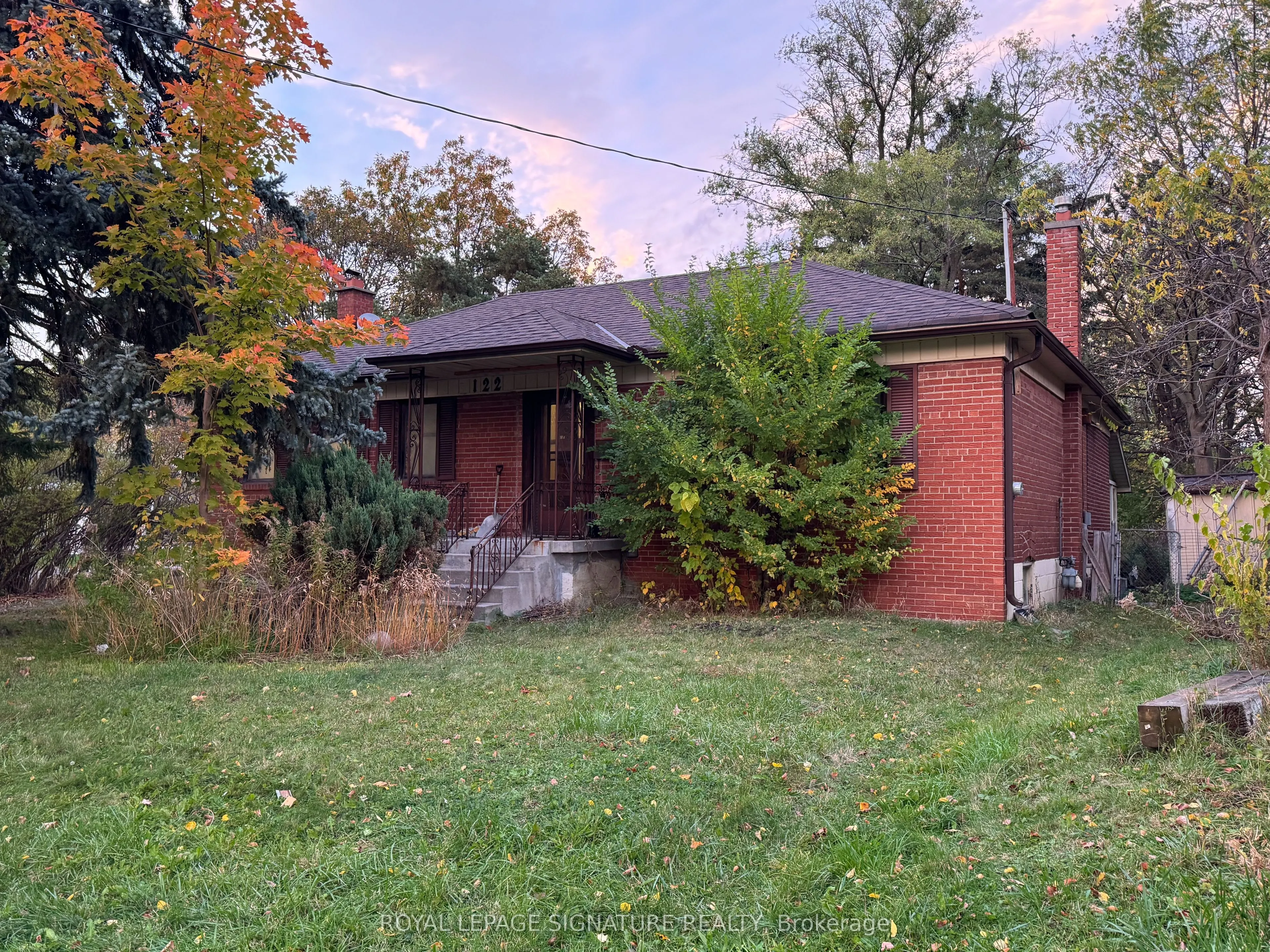 120 & 122 Earlton Road