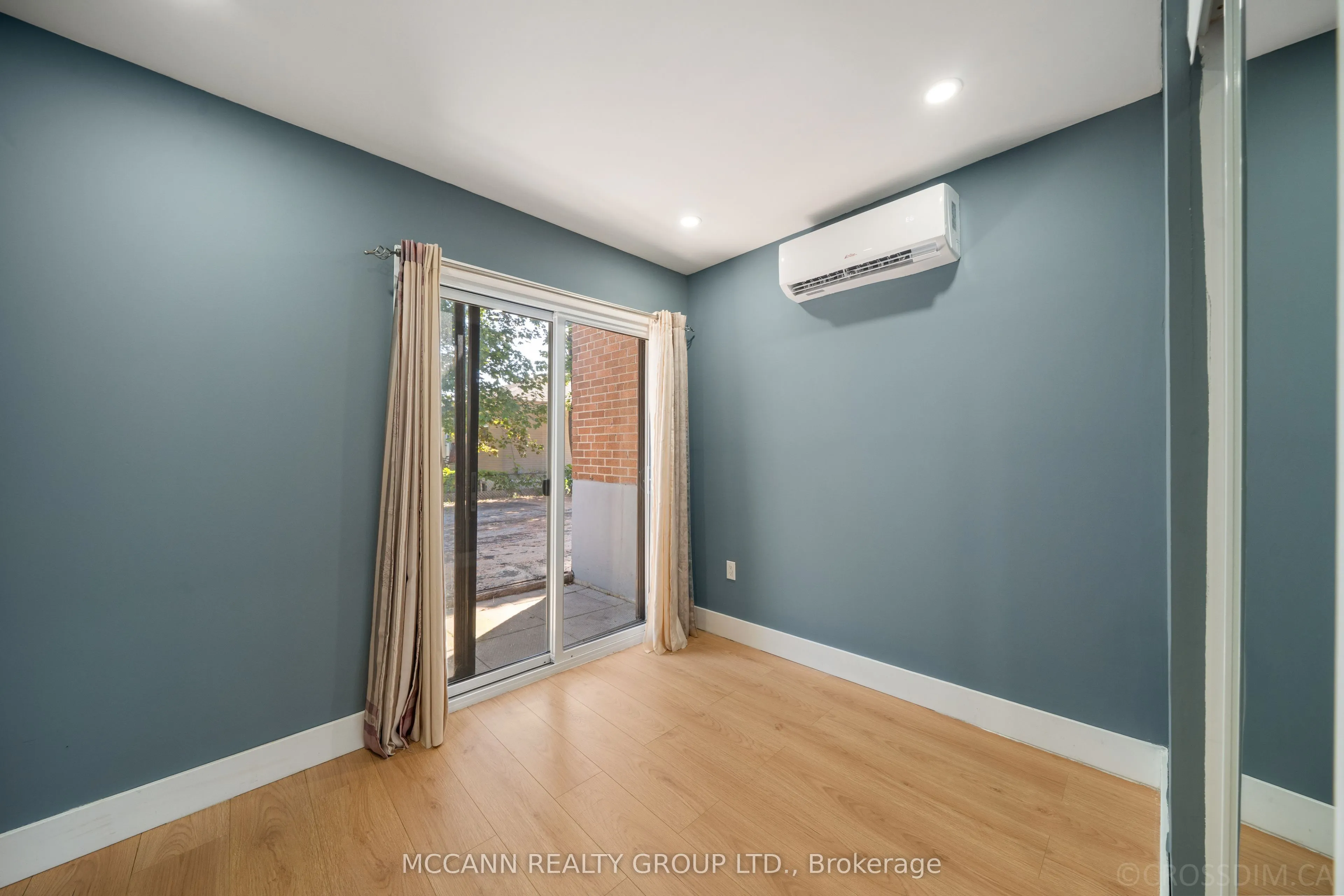 17 Barlow Road
