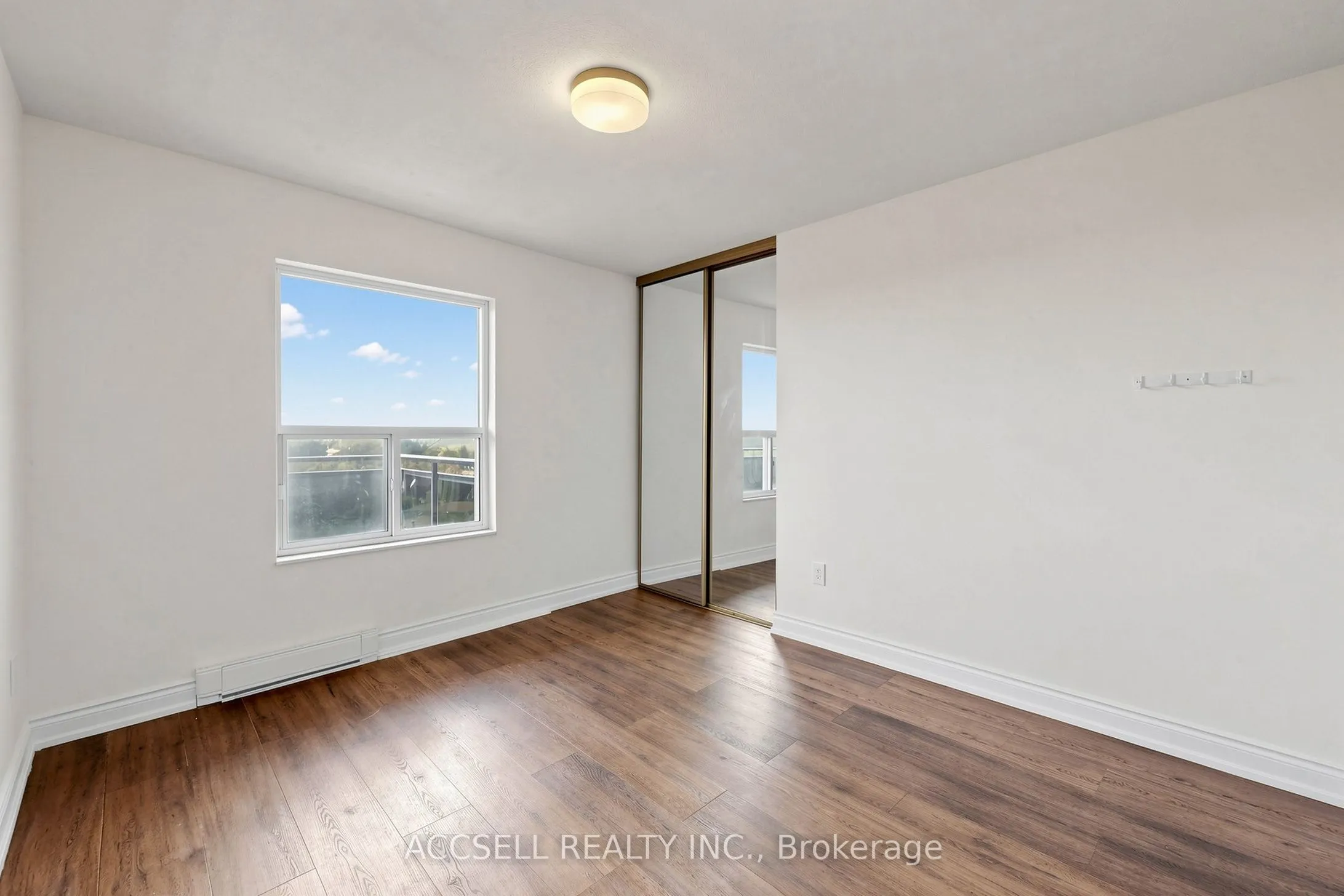 855 Kennedy Road #901