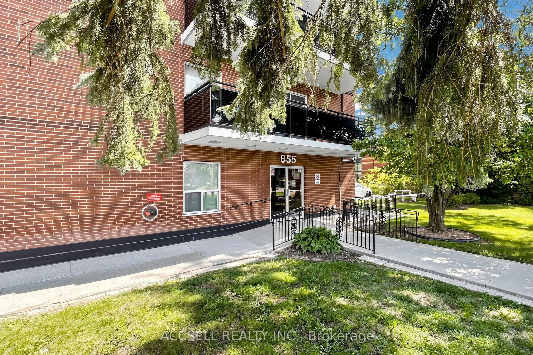 855 Kennedy Road #901